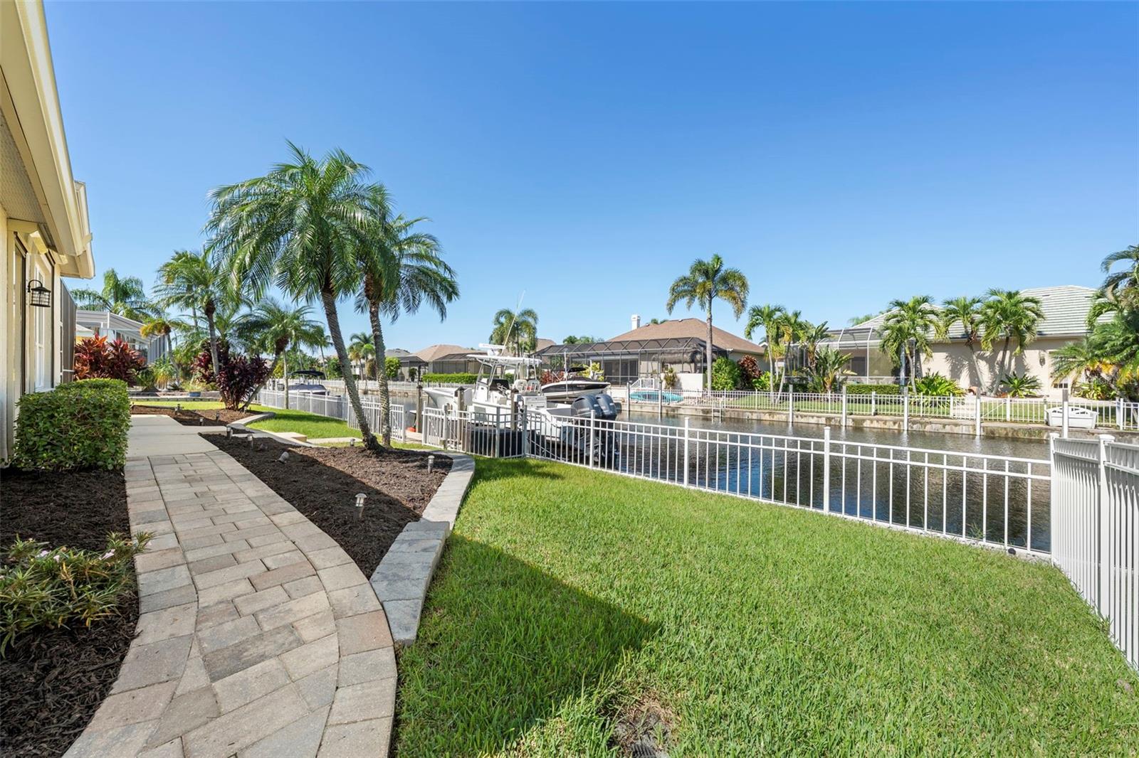 4739 COMPASS DR — photo 60