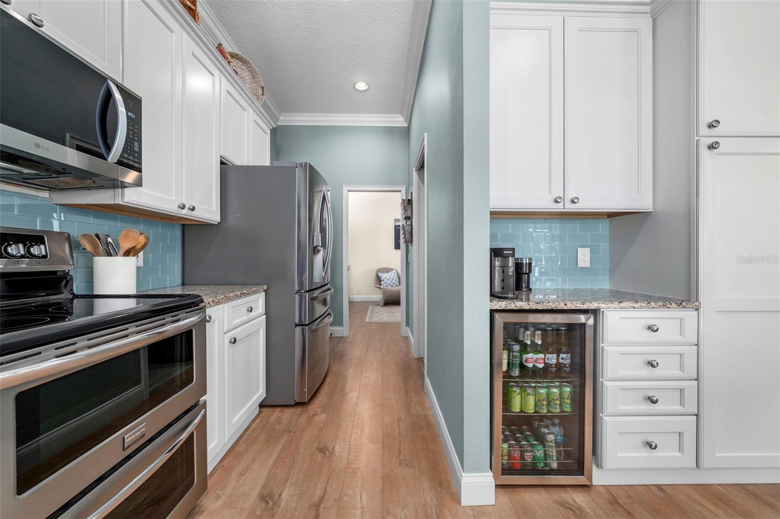 4739 COMPASS DR — photo 33