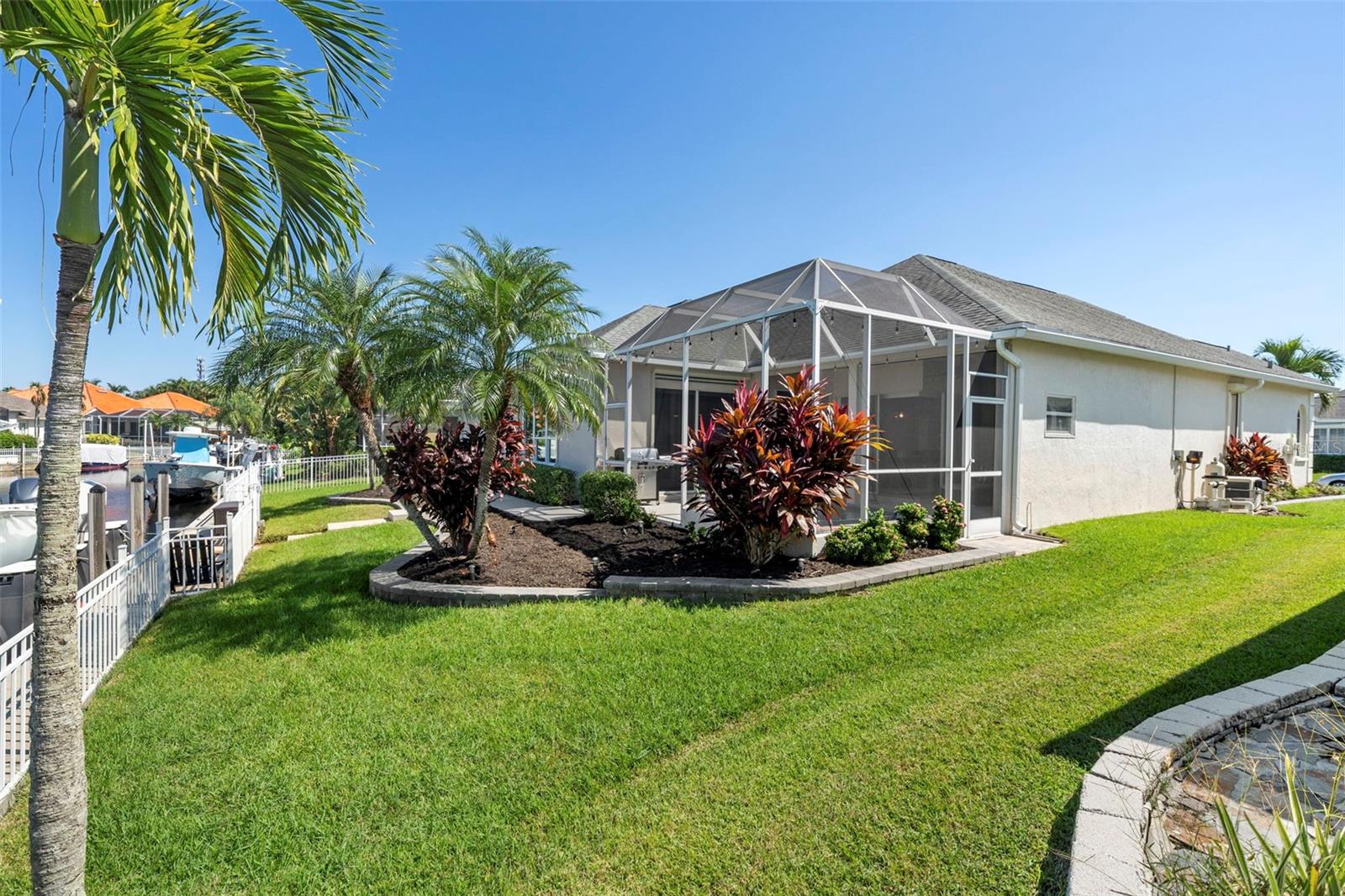 4739 COMPASS DR — photo 64