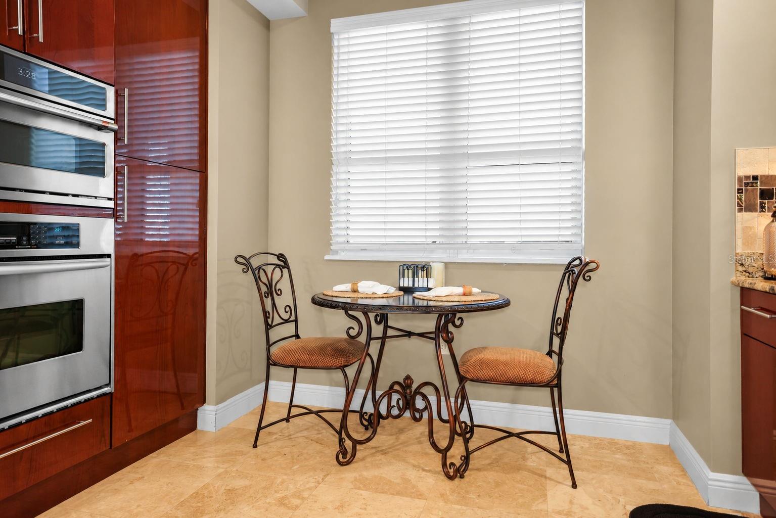 5823 BOWEN DANIEL DR #704 — photo 29