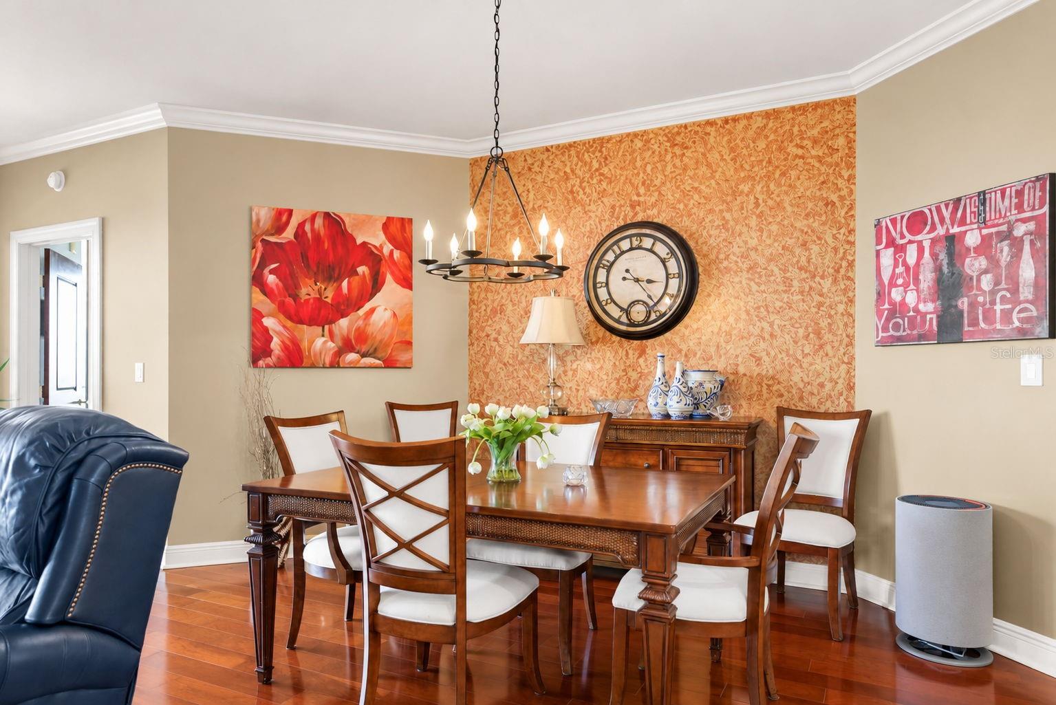 5823 BOWEN DANIEL DR #704 — photo 7