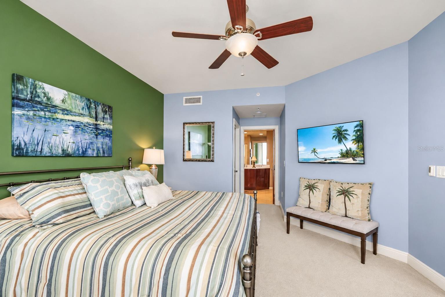 5823 BOWEN DANIEL DR #704 — photo 46