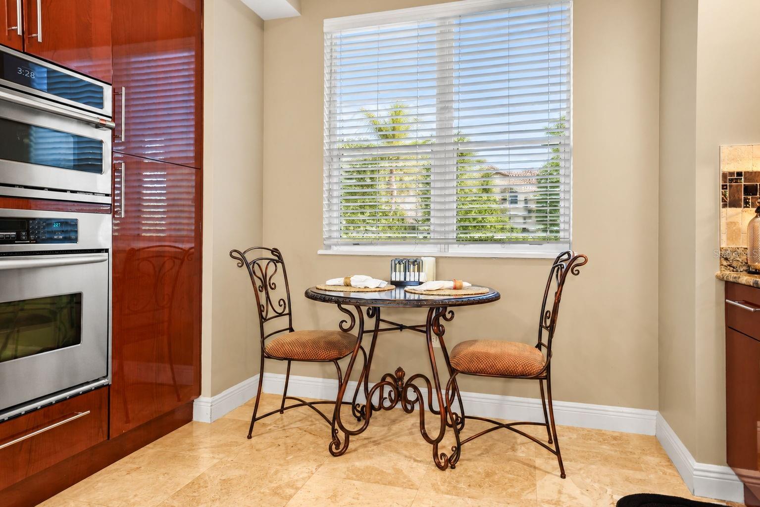 5823 BOWEN DANIEL DR #704 — photo 31
