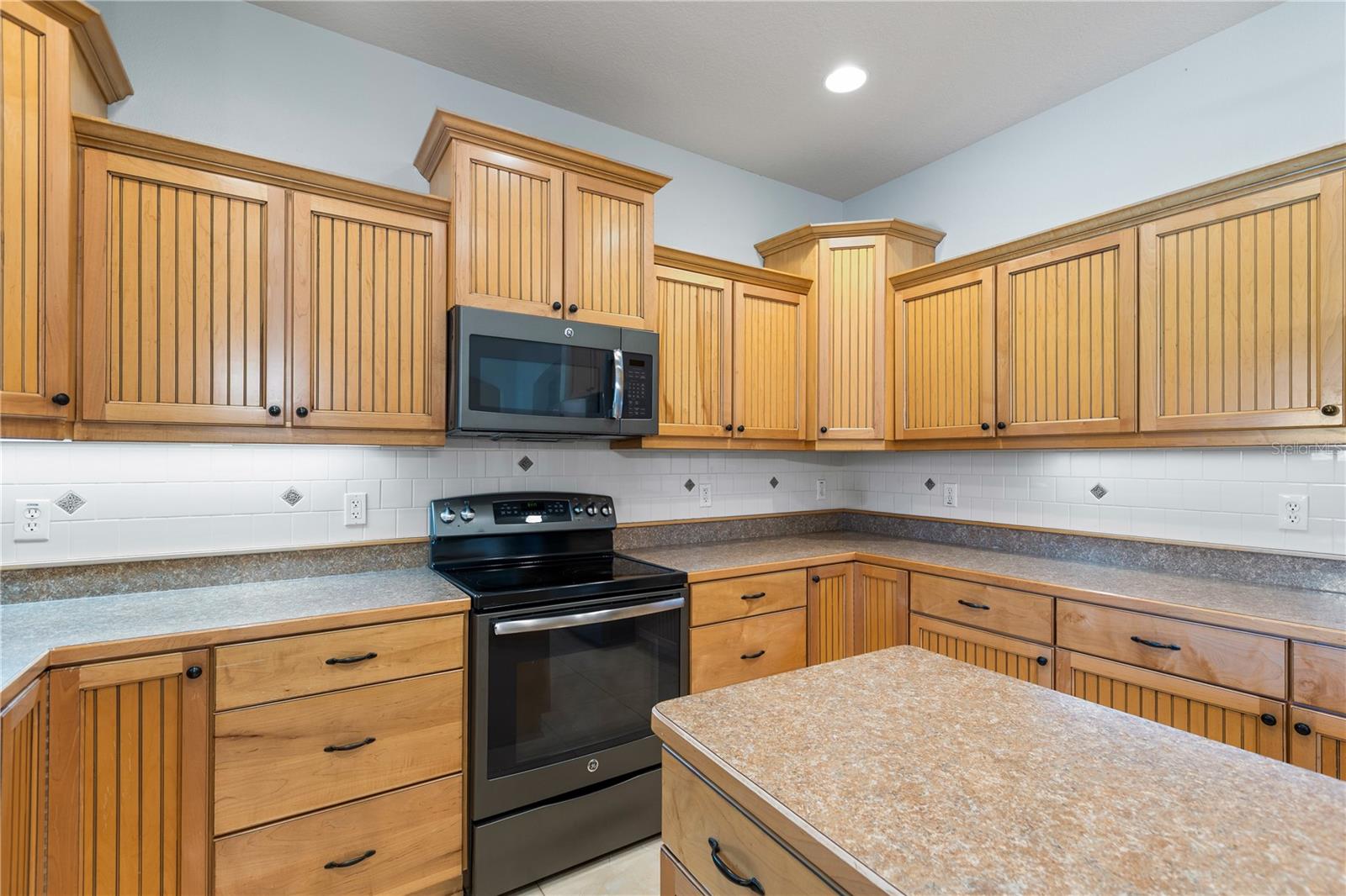 6514 LAKE IRENE DR — photo 26