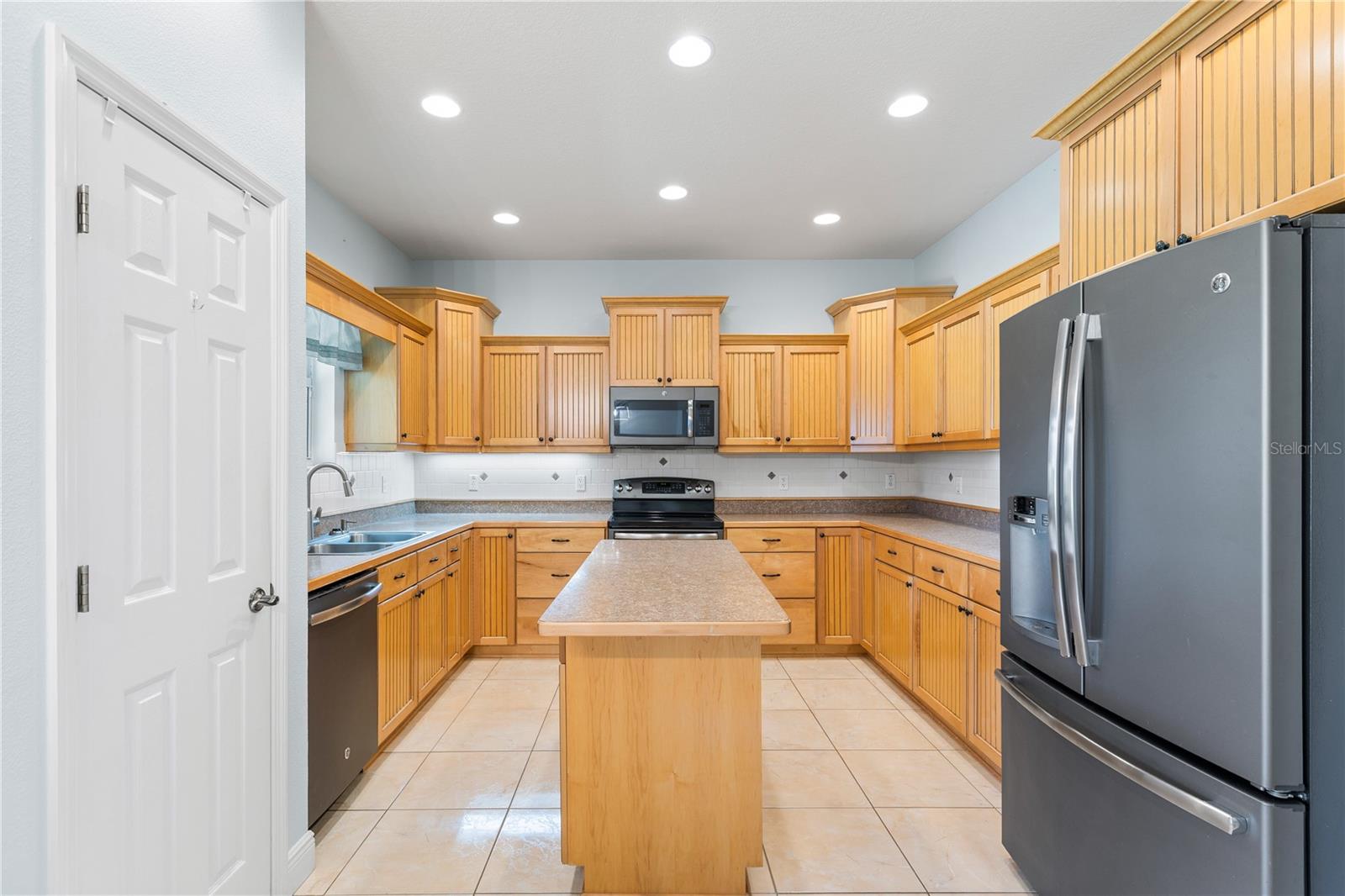 6514 LAKE IRENE DR — photo 13
