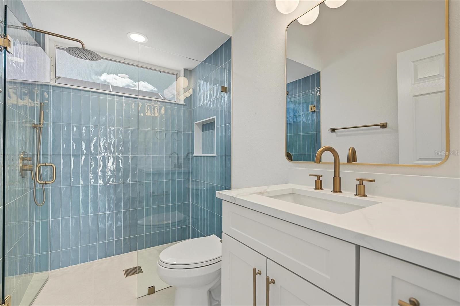 4878 SHERBROOK DR — photo 35