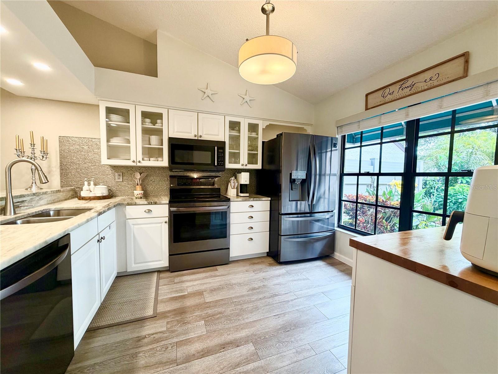 5847 CLUBSIDE DR — photo 6