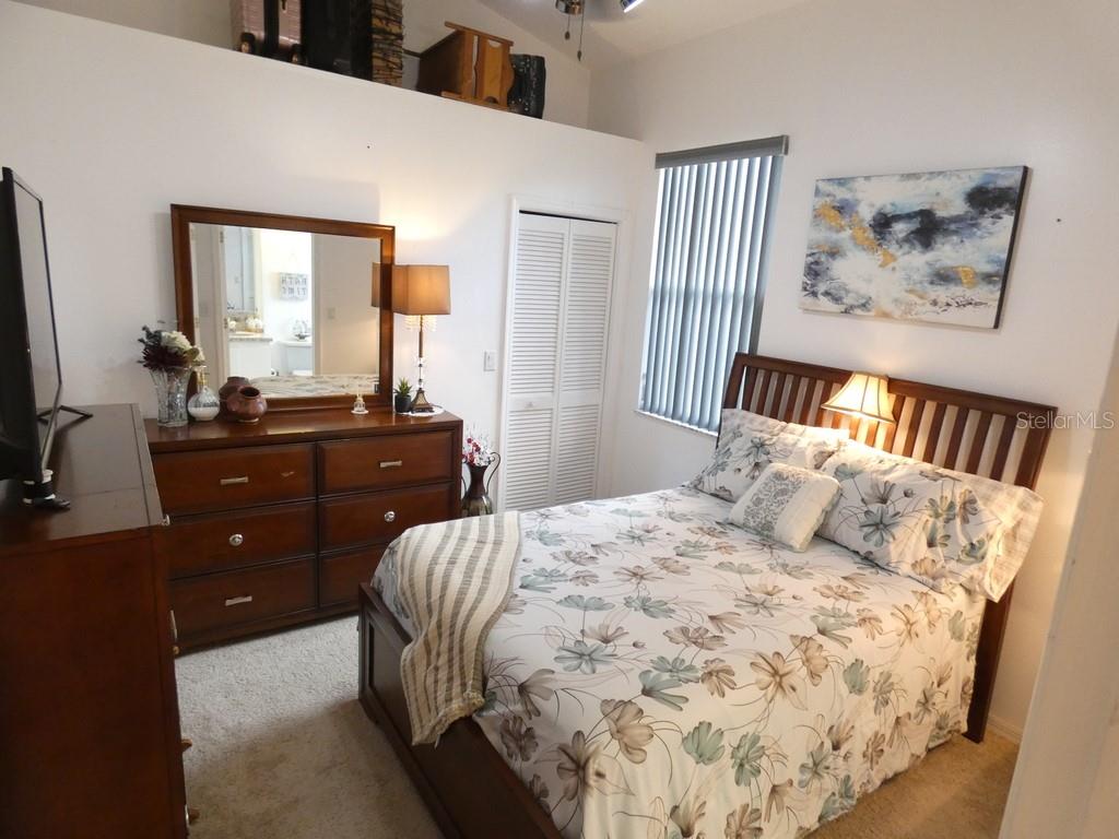 7655 VIENNA LN — photo 32