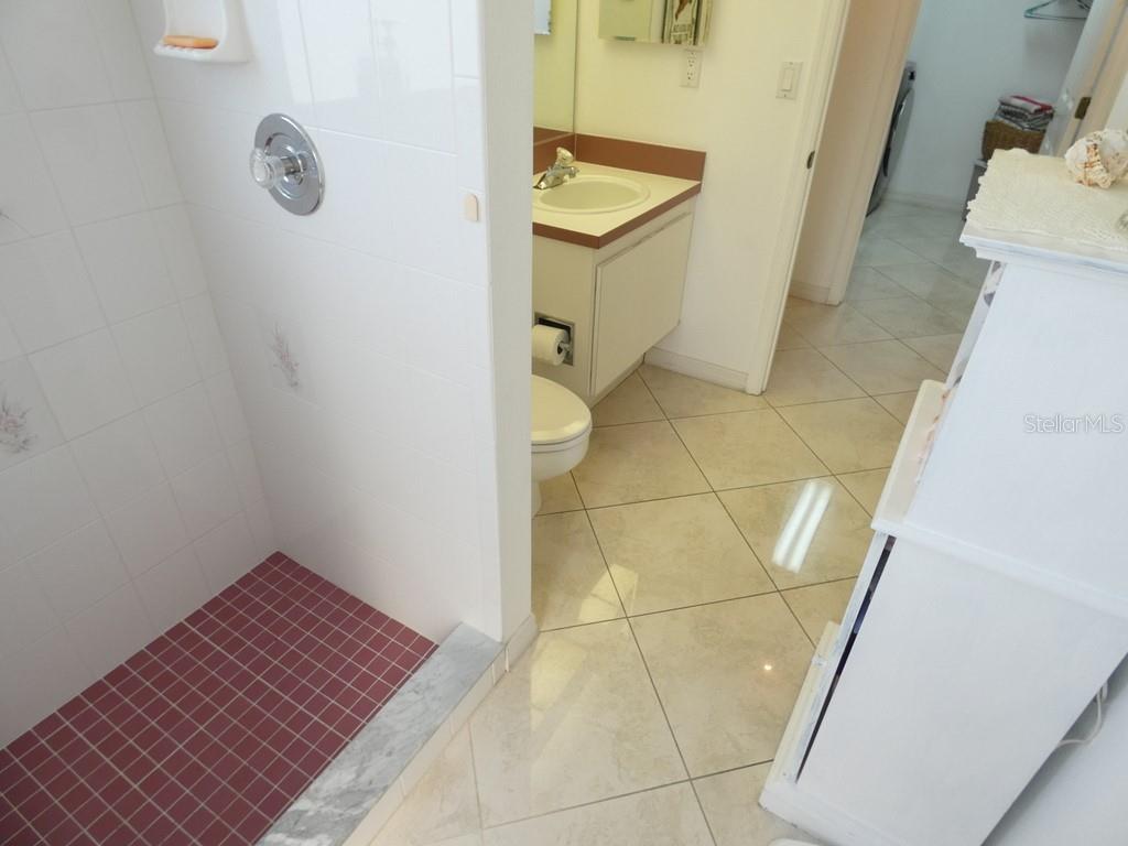 7655 VIENNA LN — photo 37