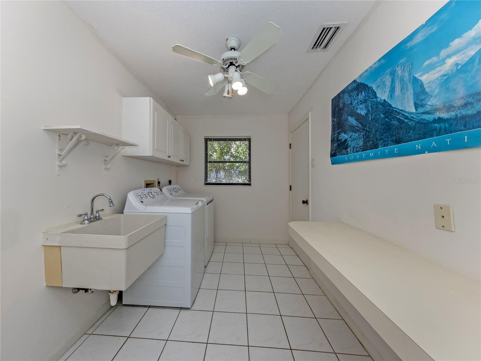 1612 VIKKI CT — photo 20