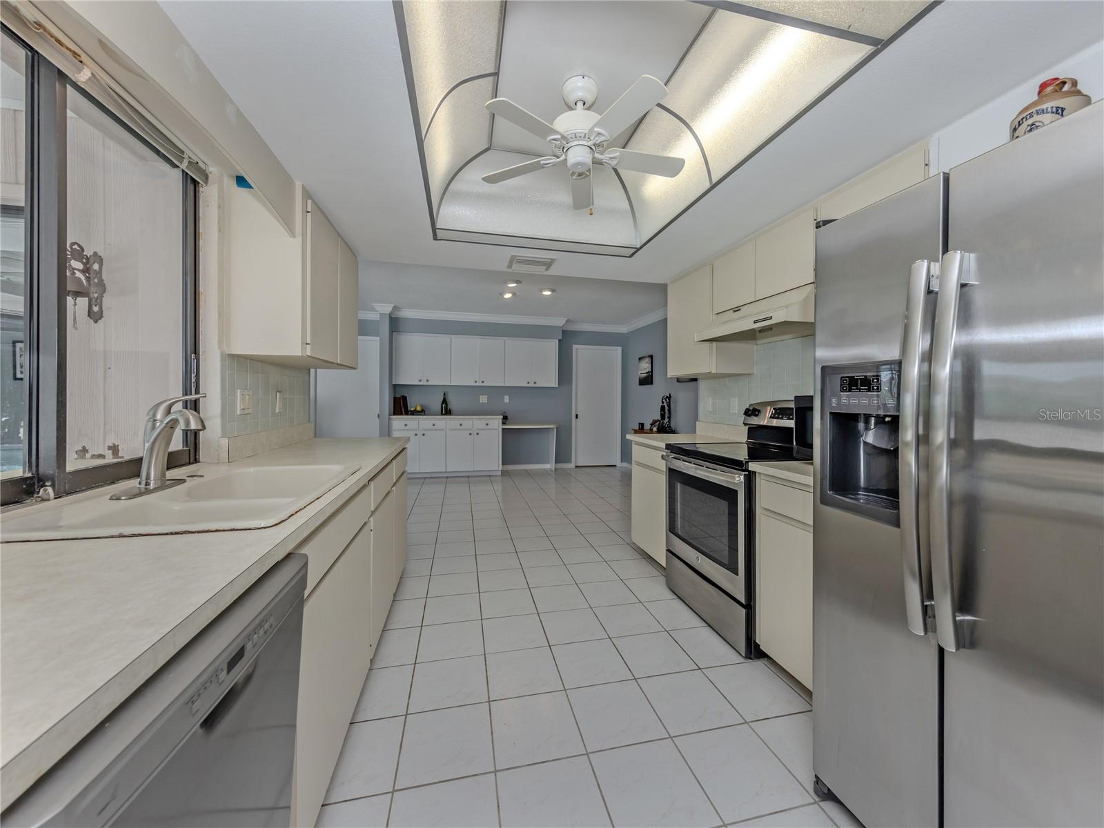1612 VIKKI CT — photo 9