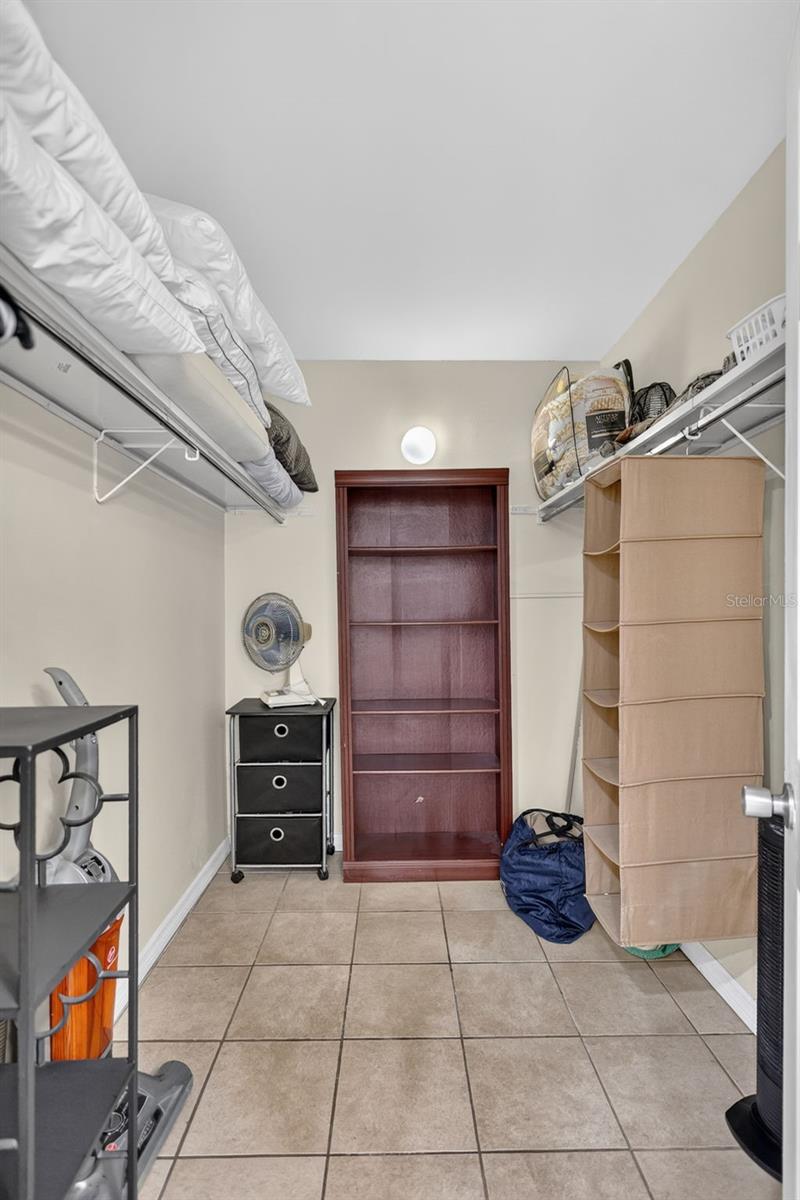 6157 MIDNIGHT PASS RD #E53 — photo 25