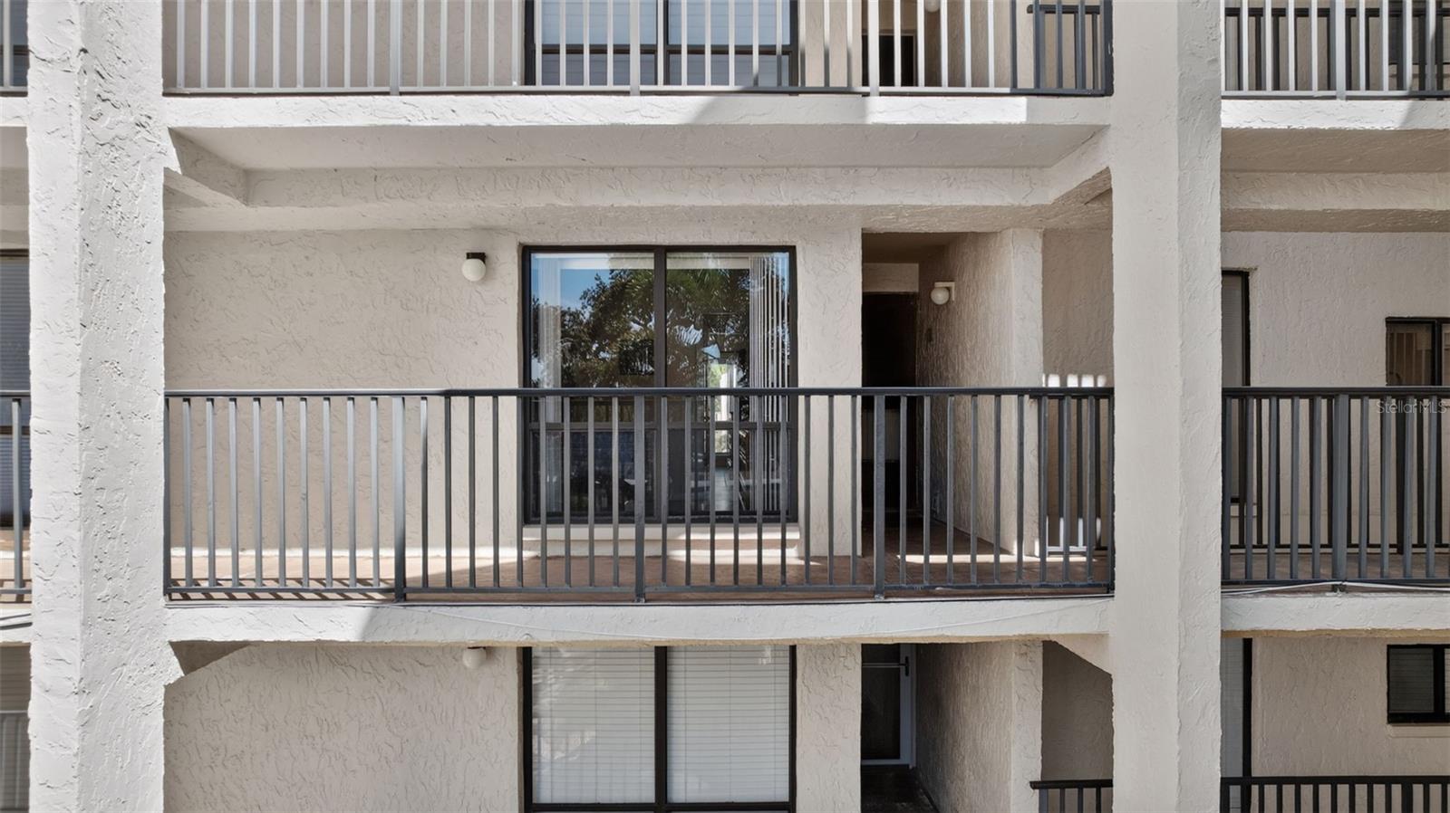6157 MIDNIGHT PASS RD #E53 — photo 40