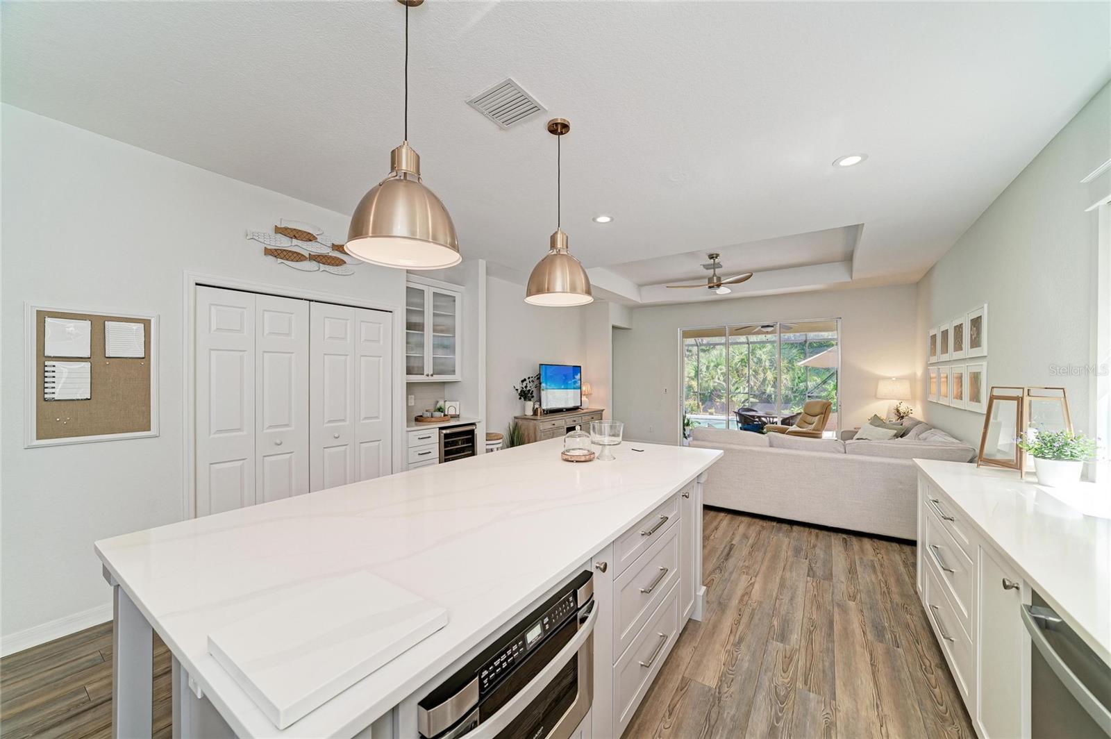 2359 CARAWAY DR — photo 20
