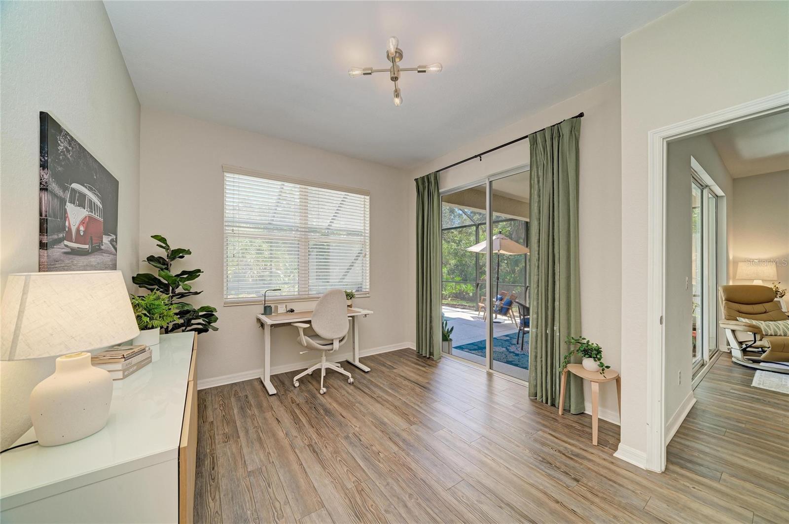 2359 CARAWAY DR — photo 27