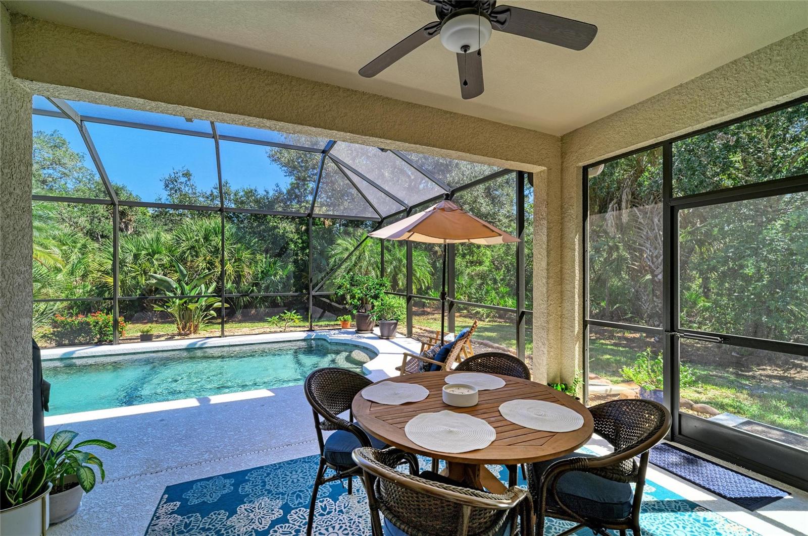 2359 CARAWAY DR — photo 43