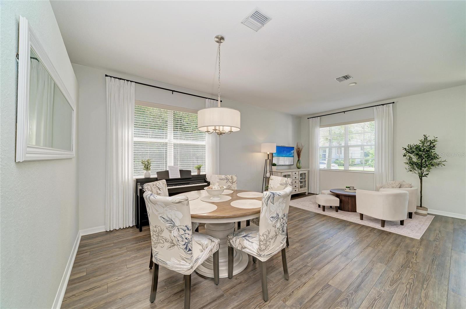 2359 CARAWAY DR — photo 11