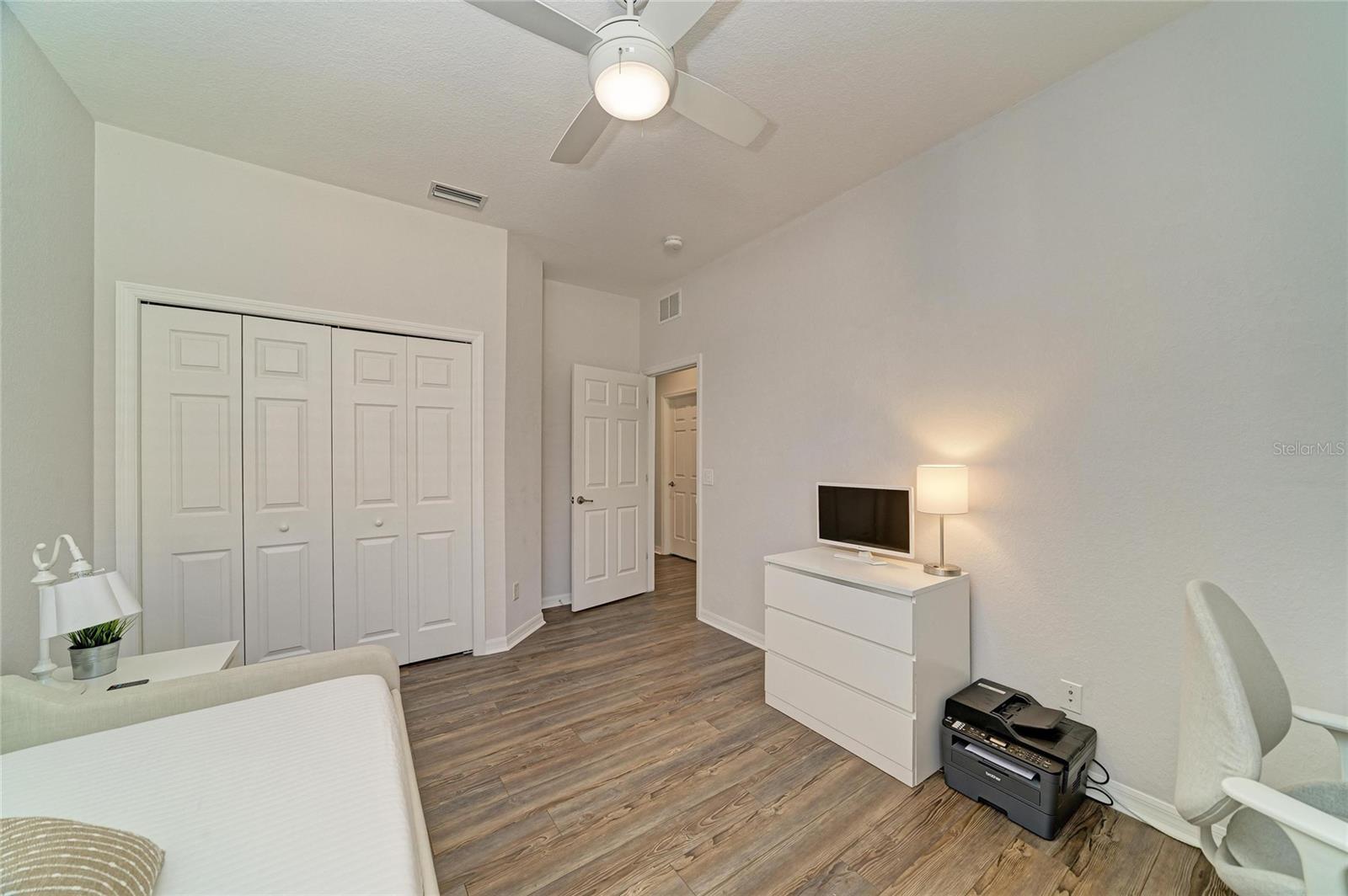 2359 CARAWAY DR — photo 37