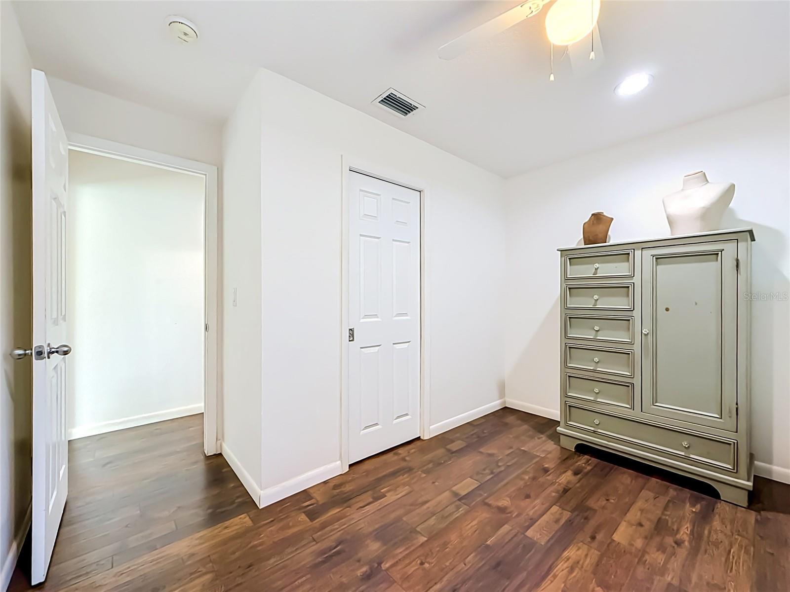 1852 SOURWOOD BLVD — photo 23