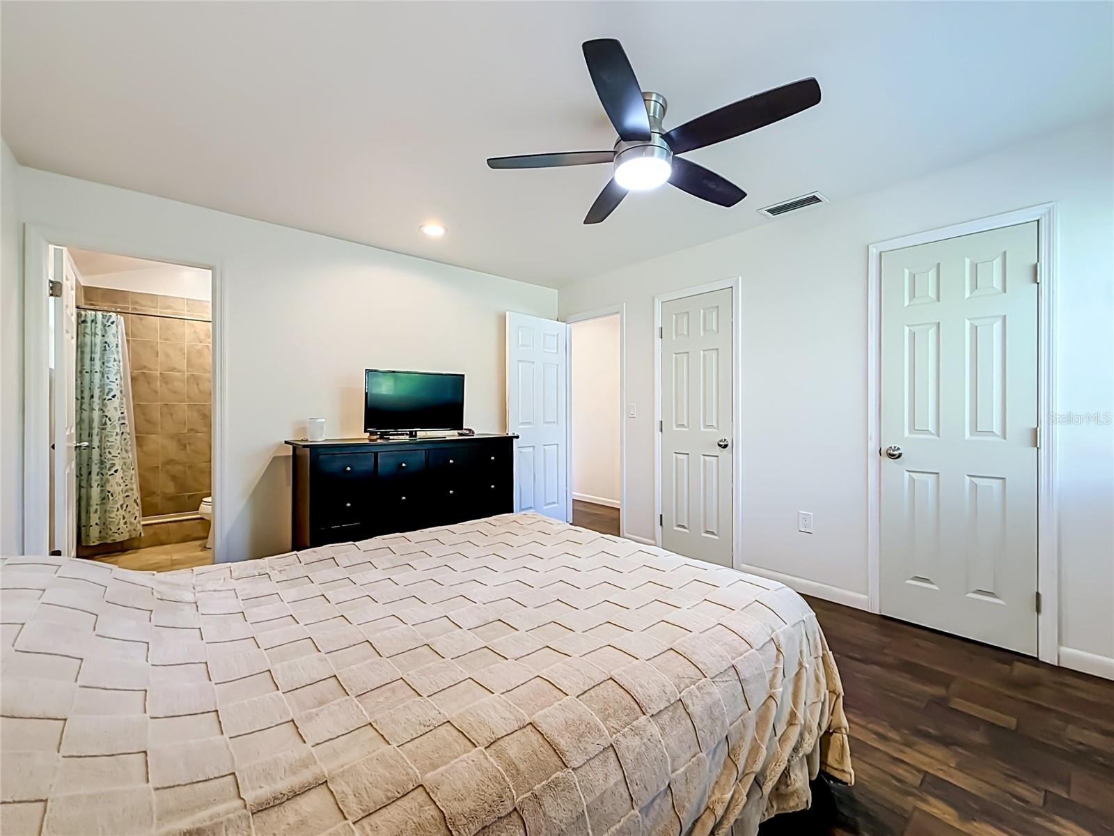 1852 SOURWOOD BLVD — photo 17