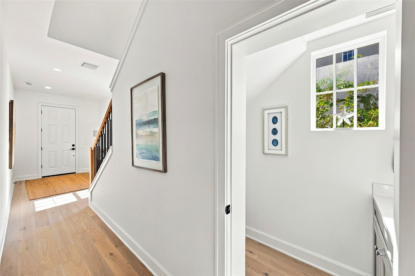 460 GILMAN PL N — photo 4