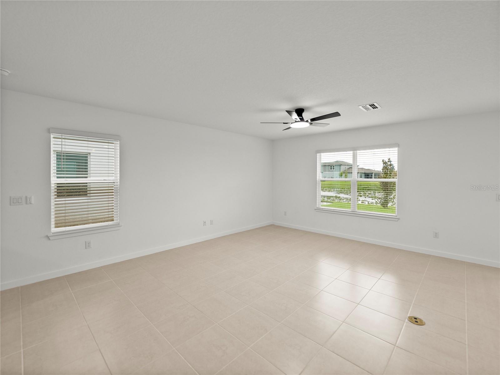 1076 KISTNA DR — photo 17