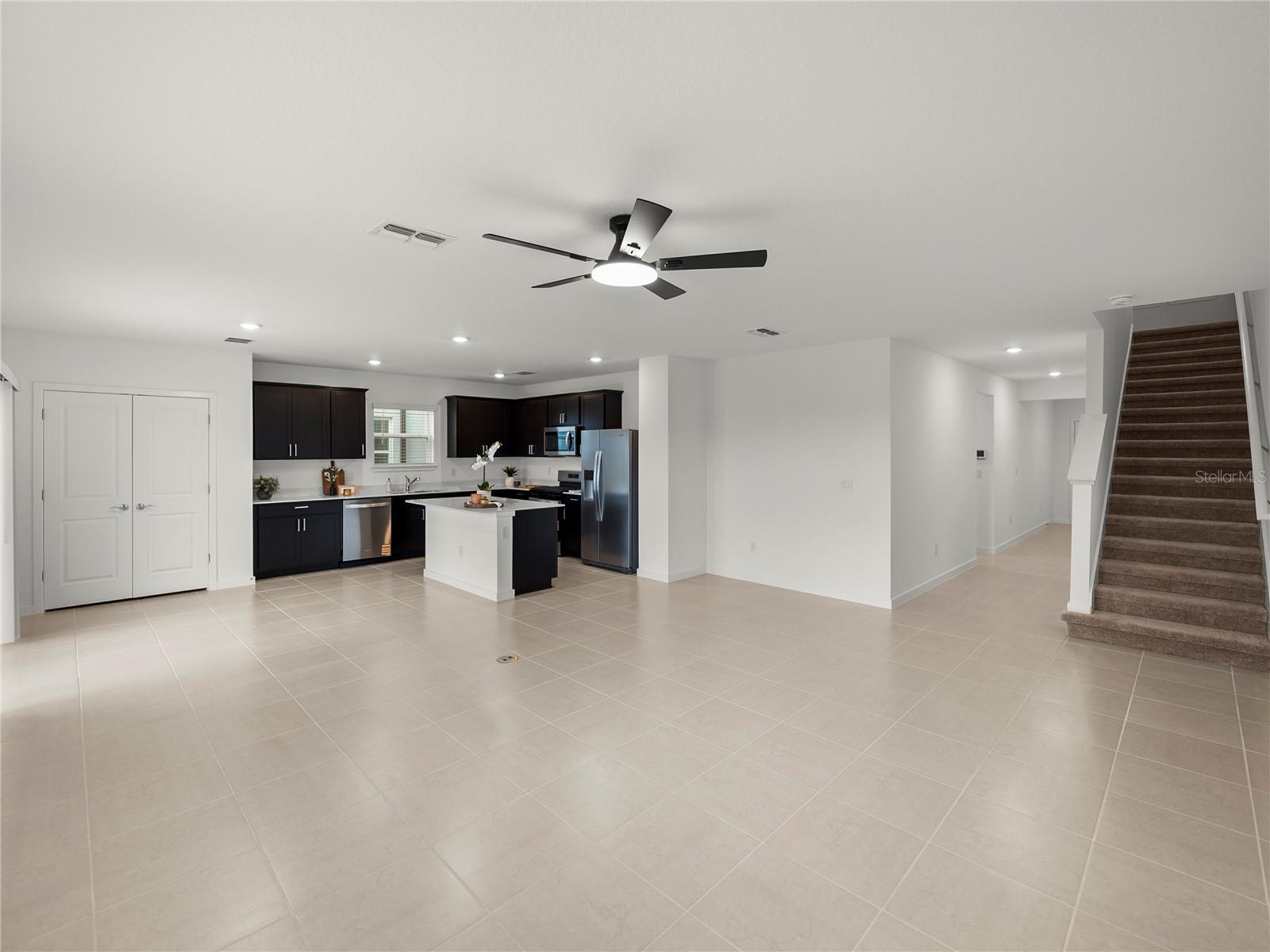 1076 KISTNA DR — photo 5