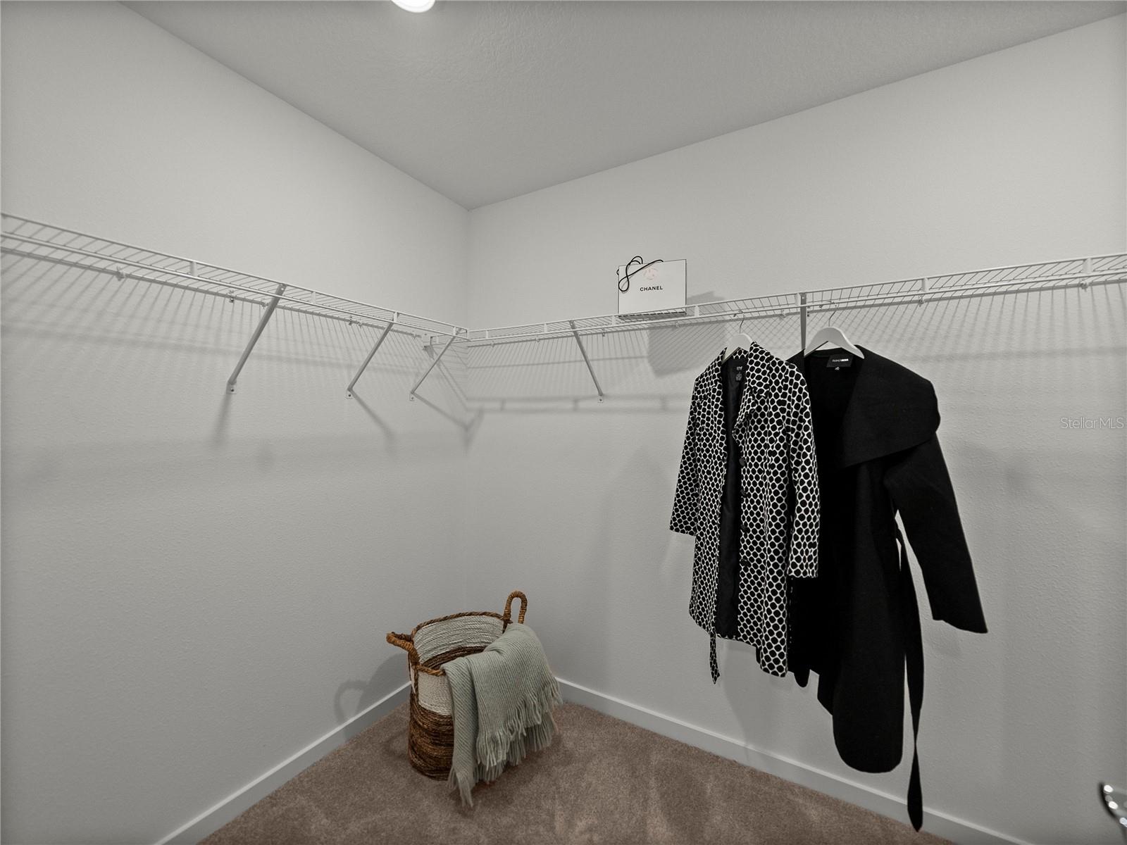 1076 KISTNA DR — photo 42