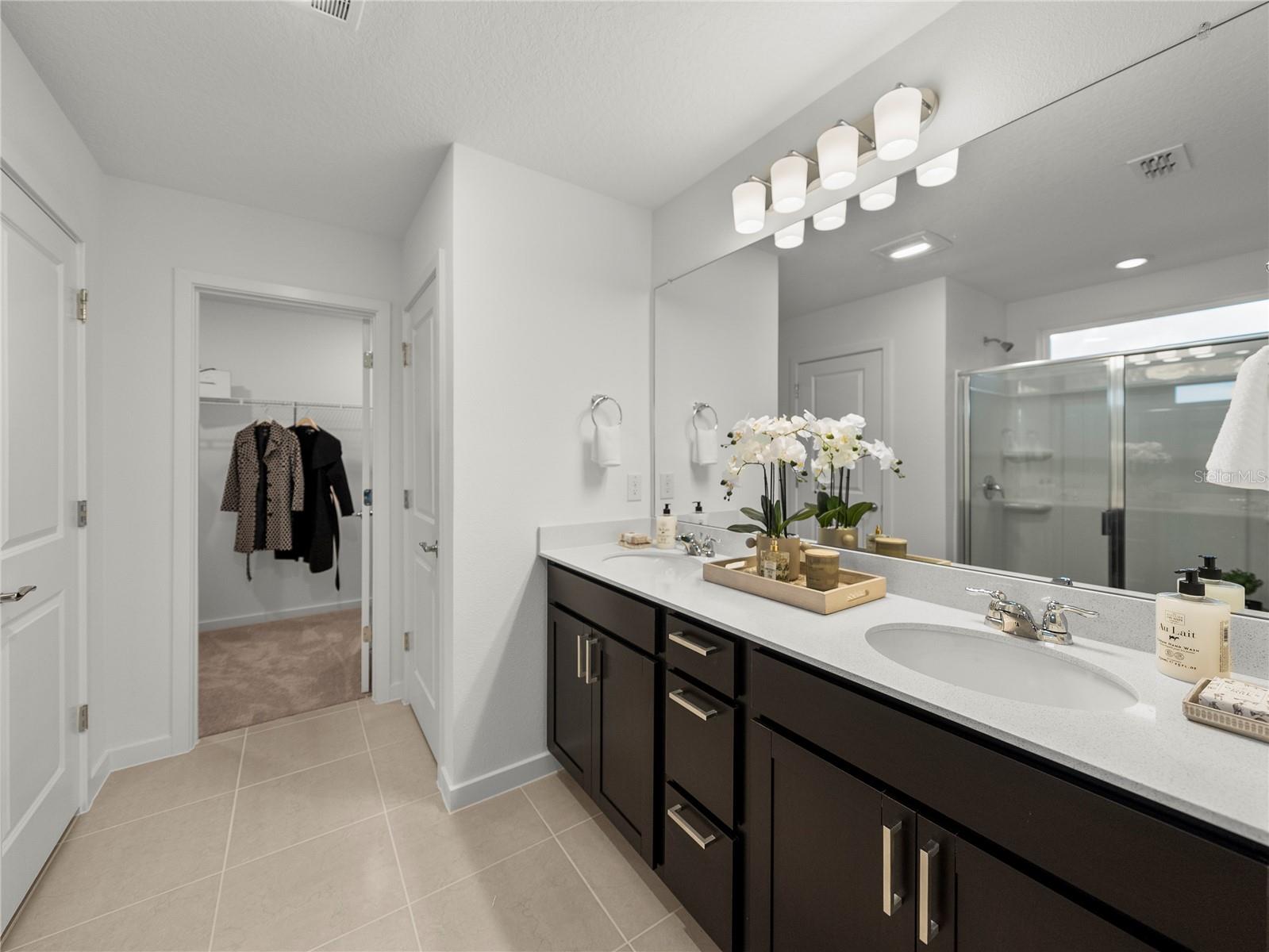 1076 KISTNA DR — photo 30