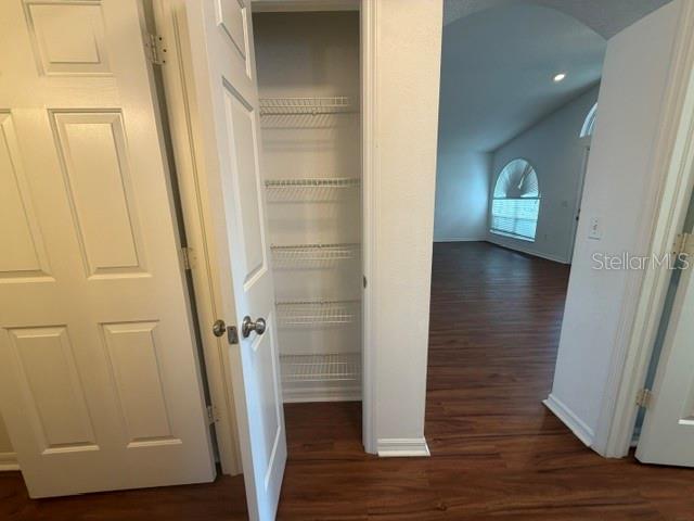 1928 GRENVILLE CT — photo 15