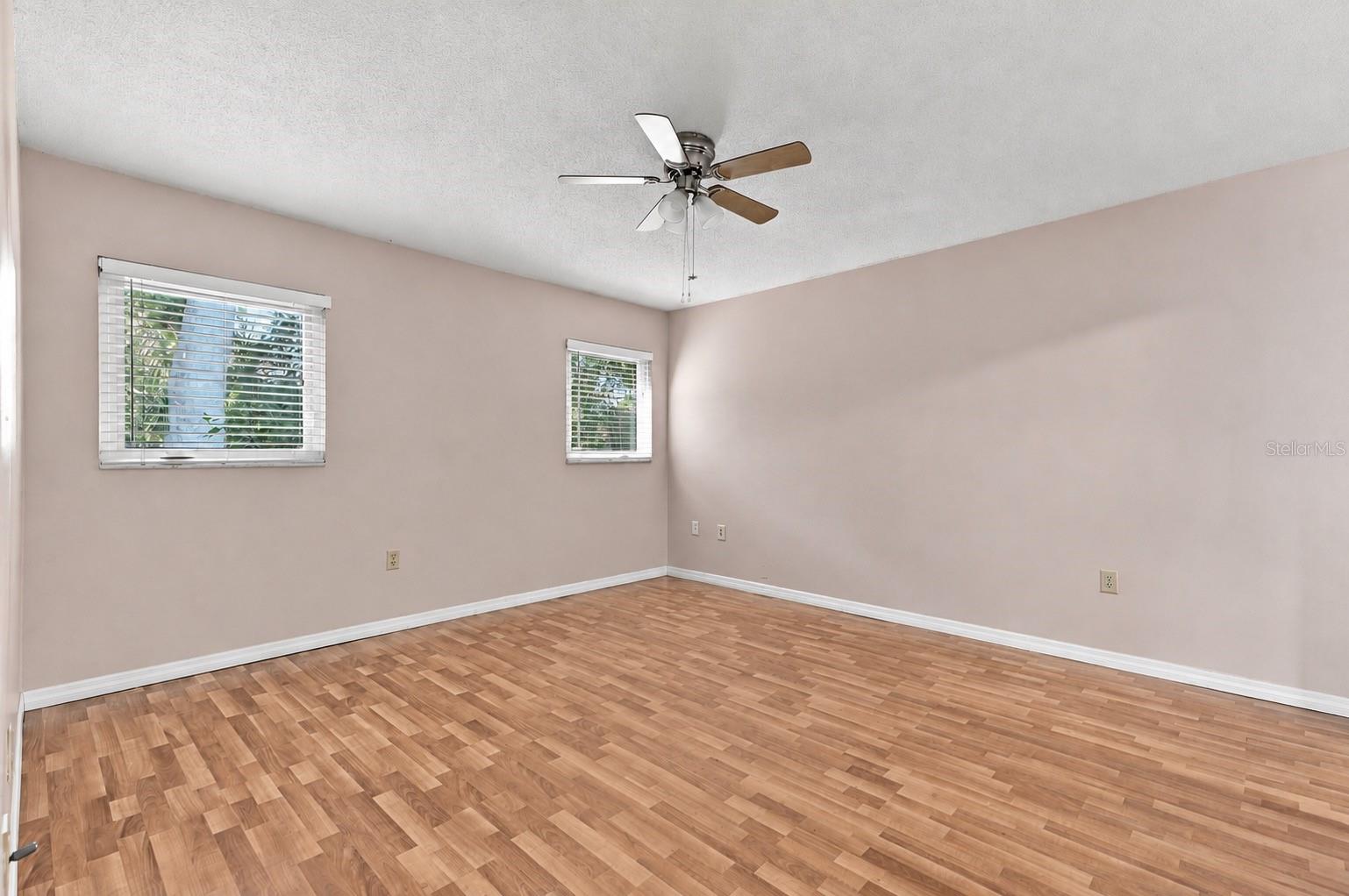 6272 GREEN VIEW CIR #114 — photo 21