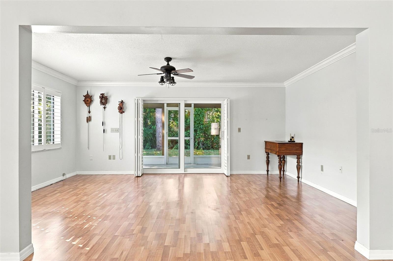 6272 GREEN VIEW CIR #114 — photo 20