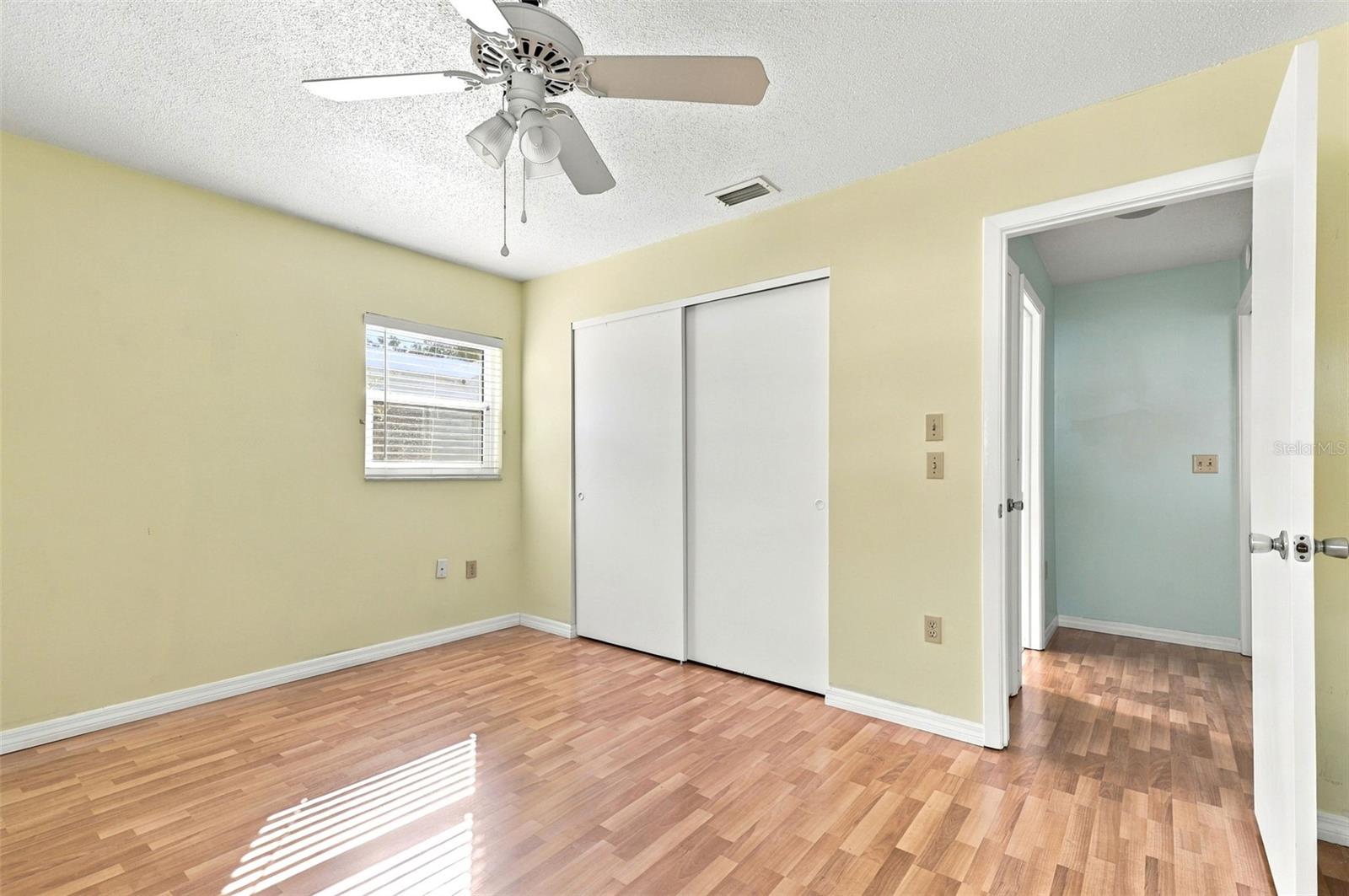 6272 GREEN VIEW CIR #114 — photo 28
