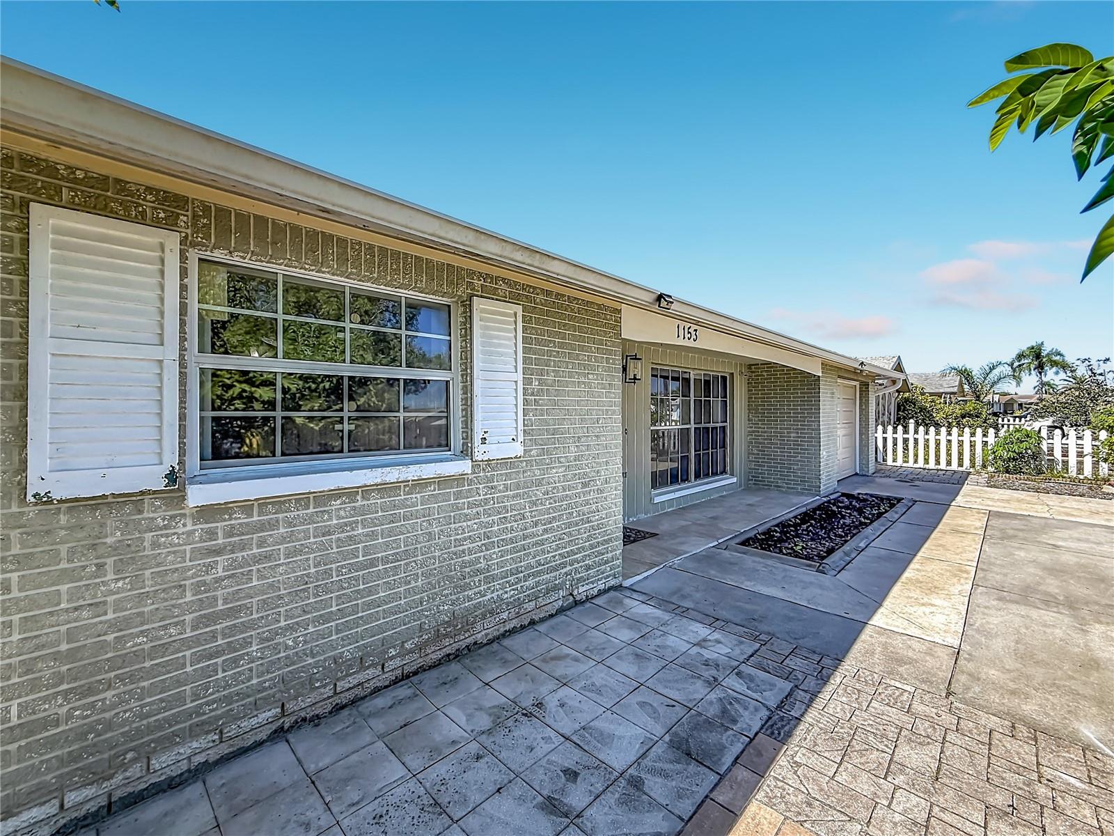 1153 CHANCELLOR DR — photo 60