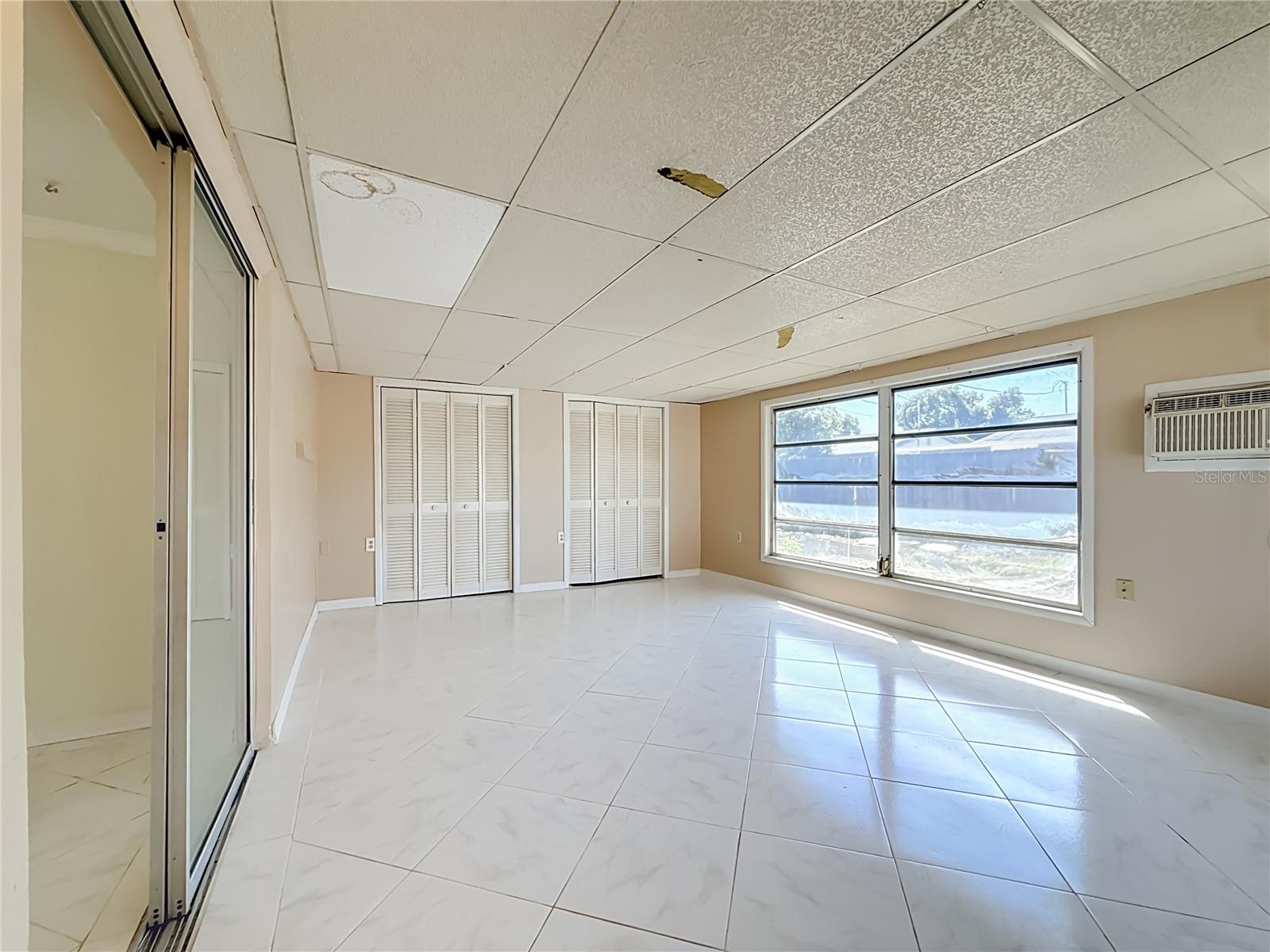 1153 CHANCELLOR DR — photo 22