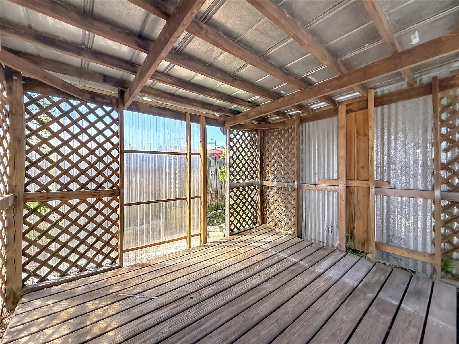 1153 CHANCELLOR DR — photo 47