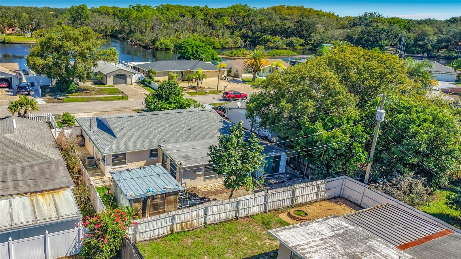 1153 CHANCELLOR DR — photo 70