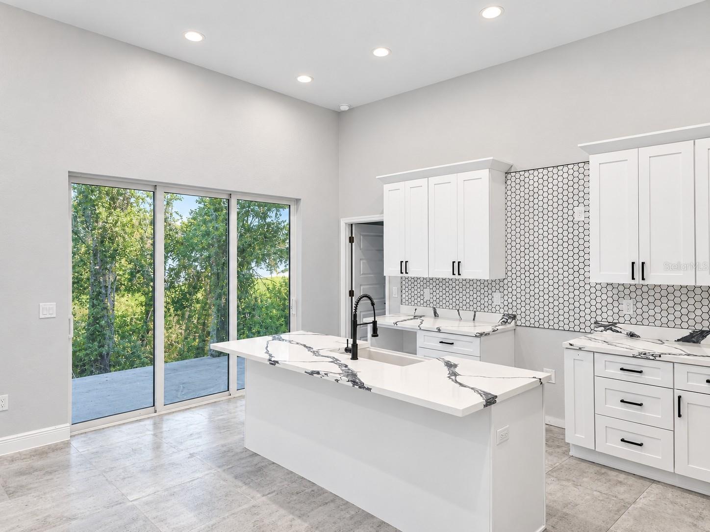 2484 PICKARD LN — photo 2