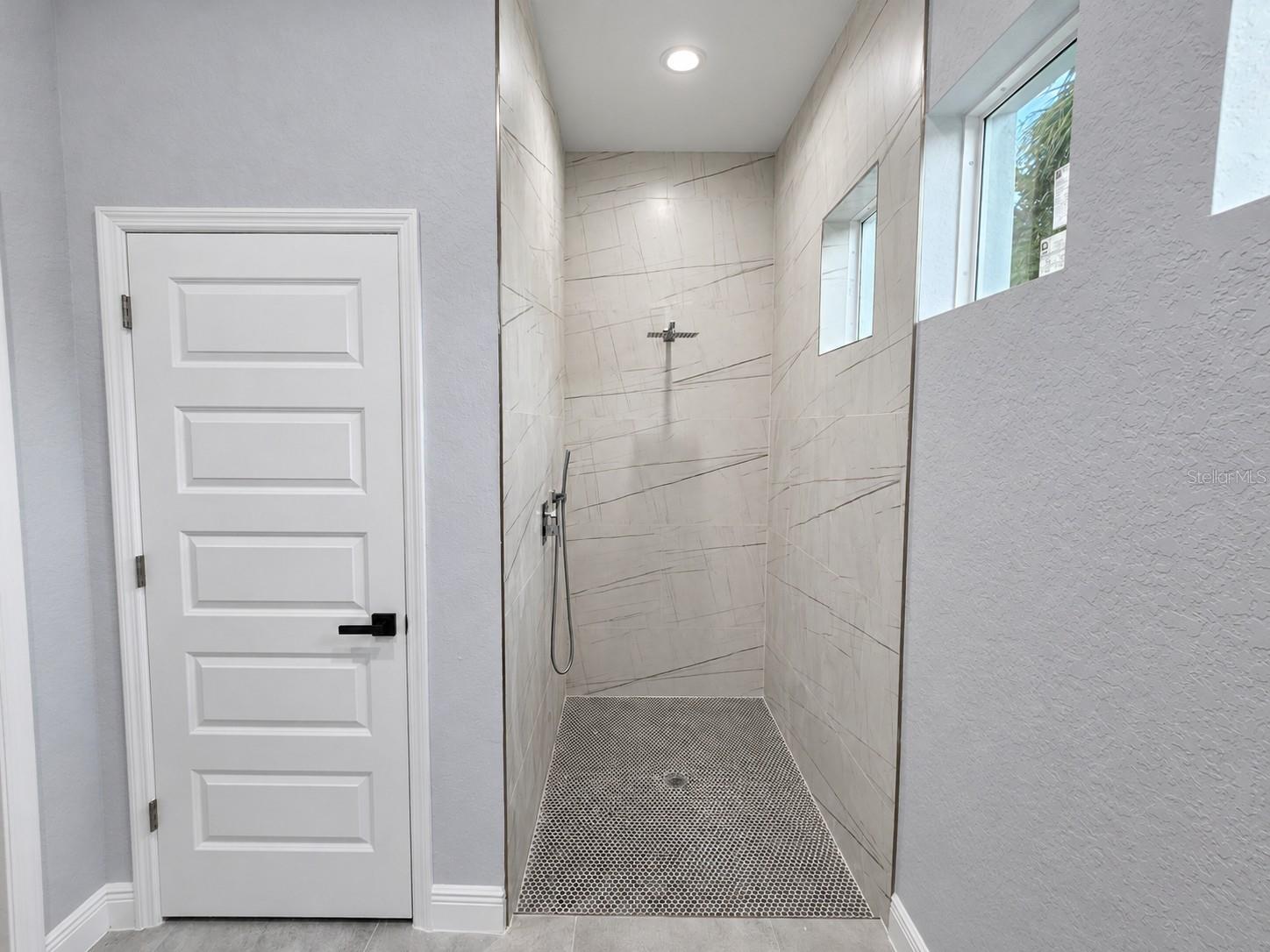 2484 PICKARD LN — photo 12