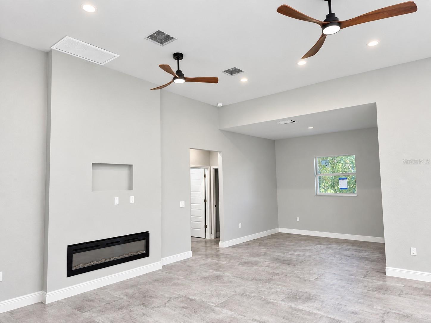 2484 PICKARD LN — photo 5