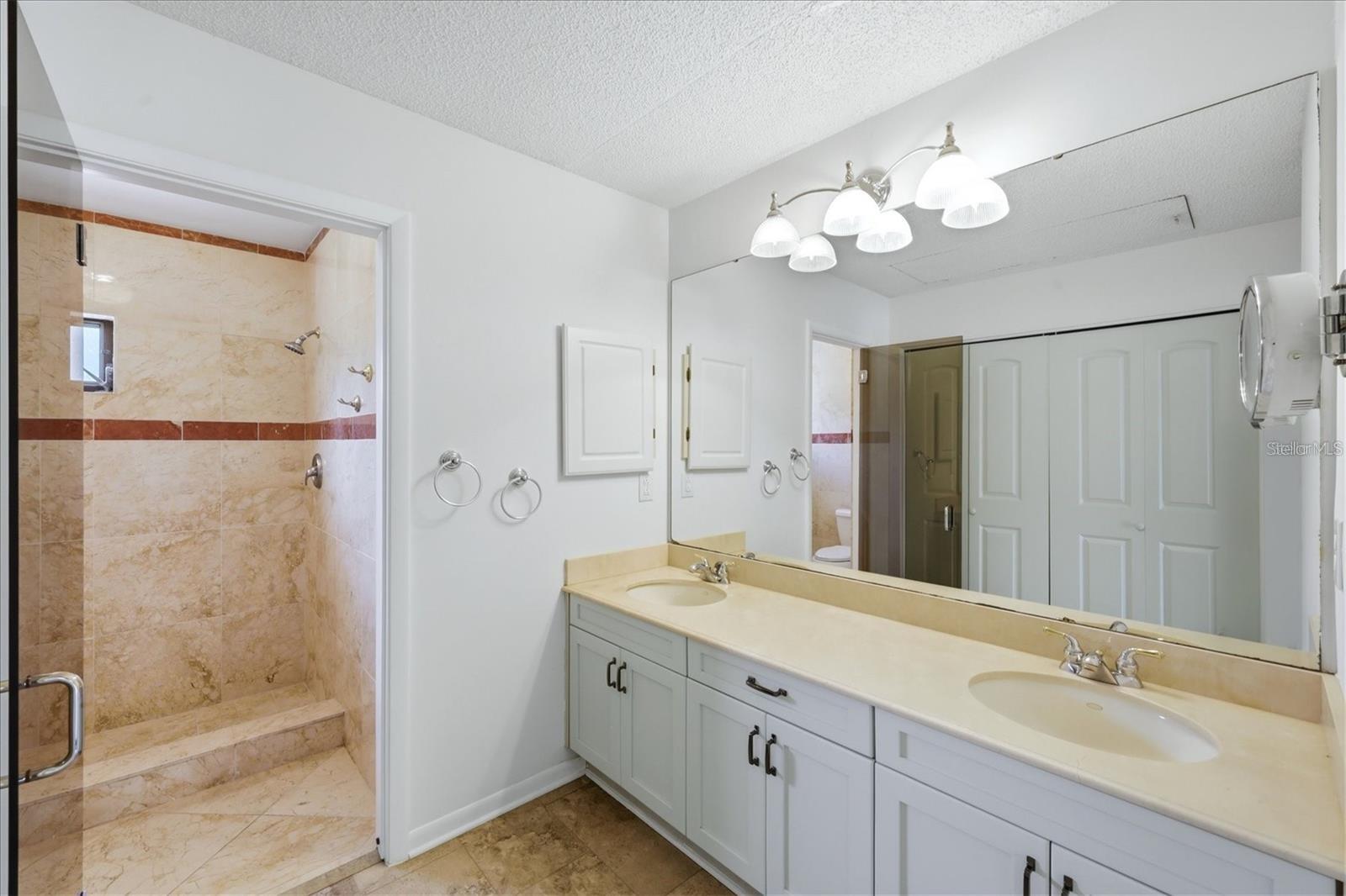 5387 HUNTINGWOOD CT #4 — photo 22