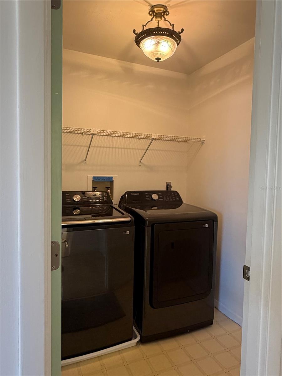 5387 HUNTINGWOOD CT #4 — photo 21