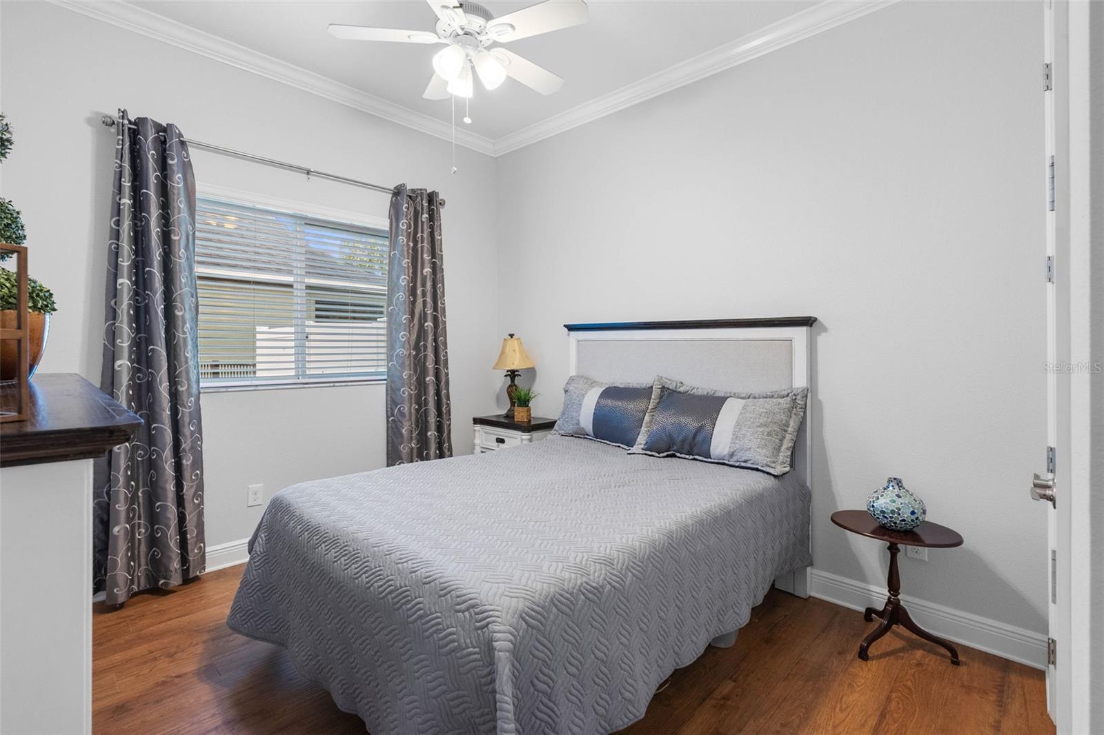 2749 VERONA LN — photo 49