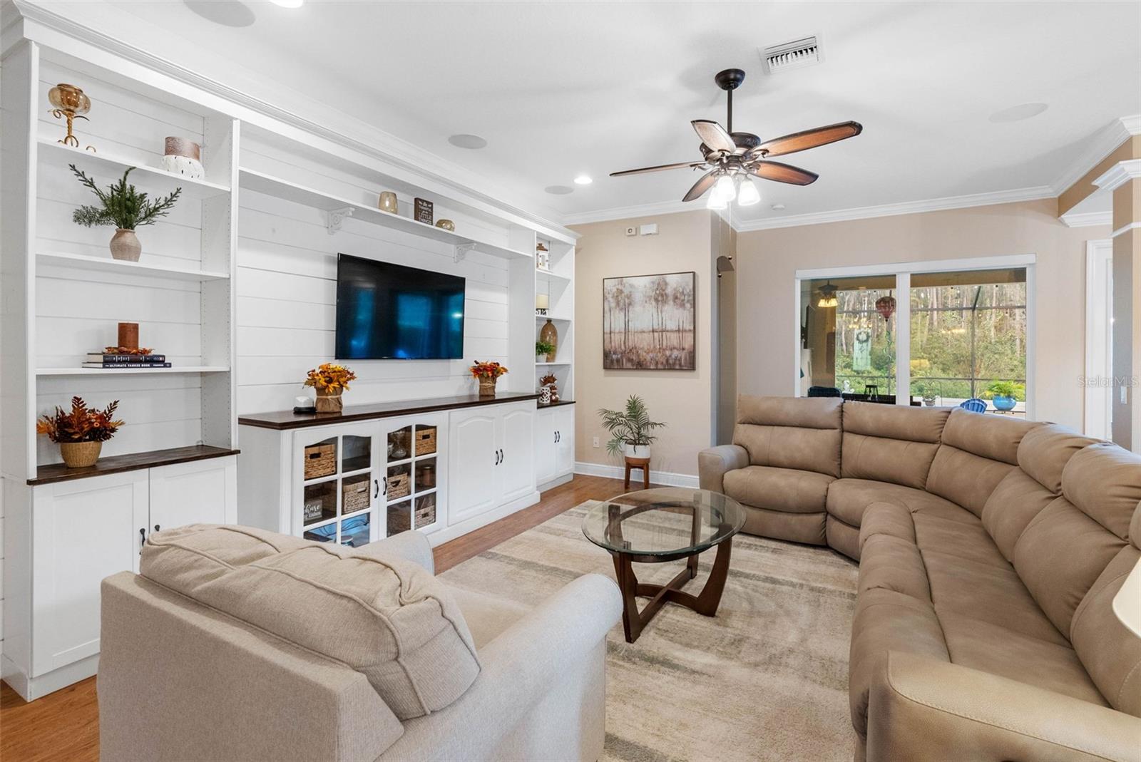 2749 VERONA LN — photo 18