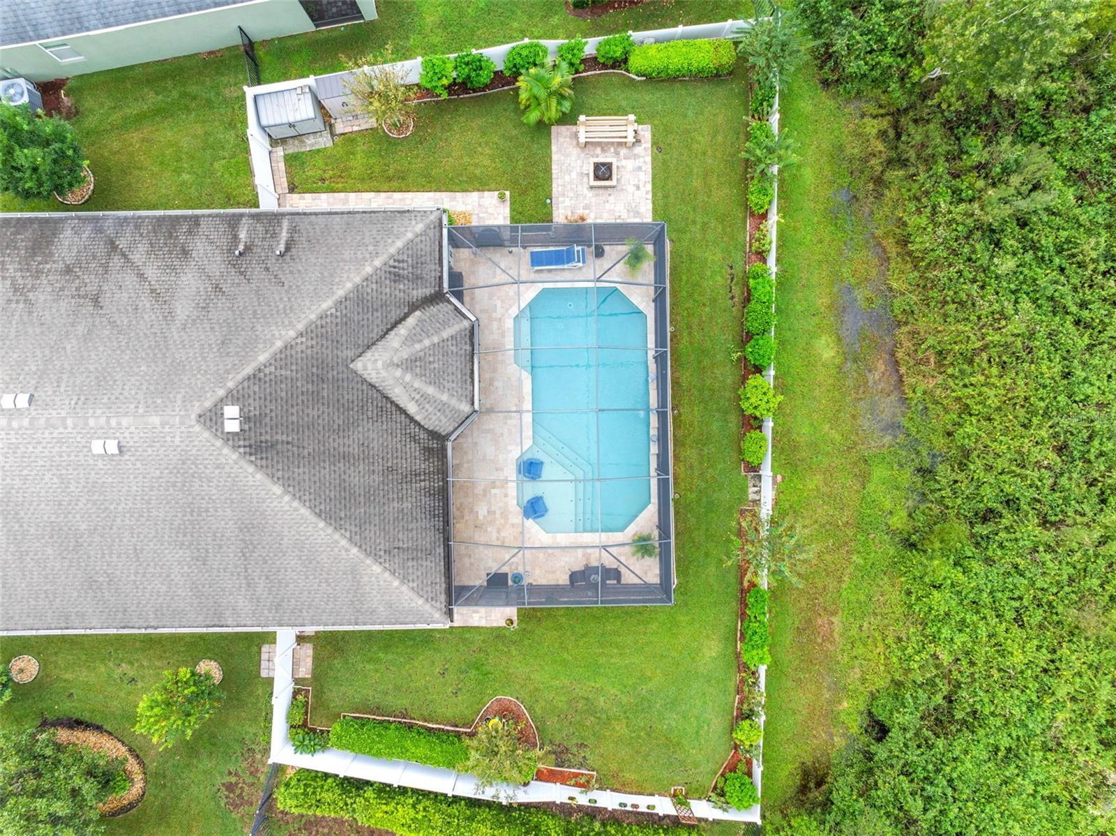 2749 VERONA LN — photo 90