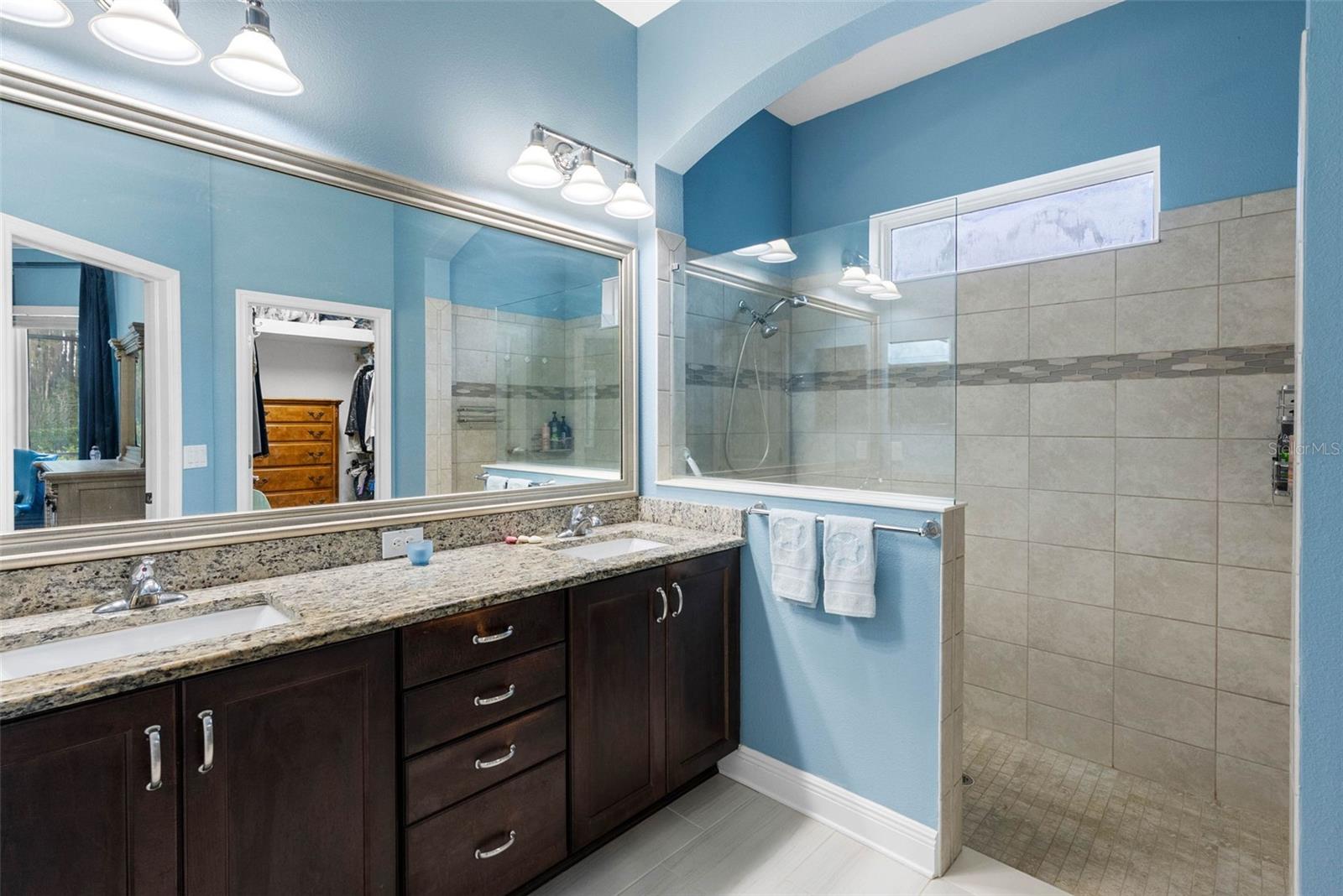 2749 VERONA LN — photo 44