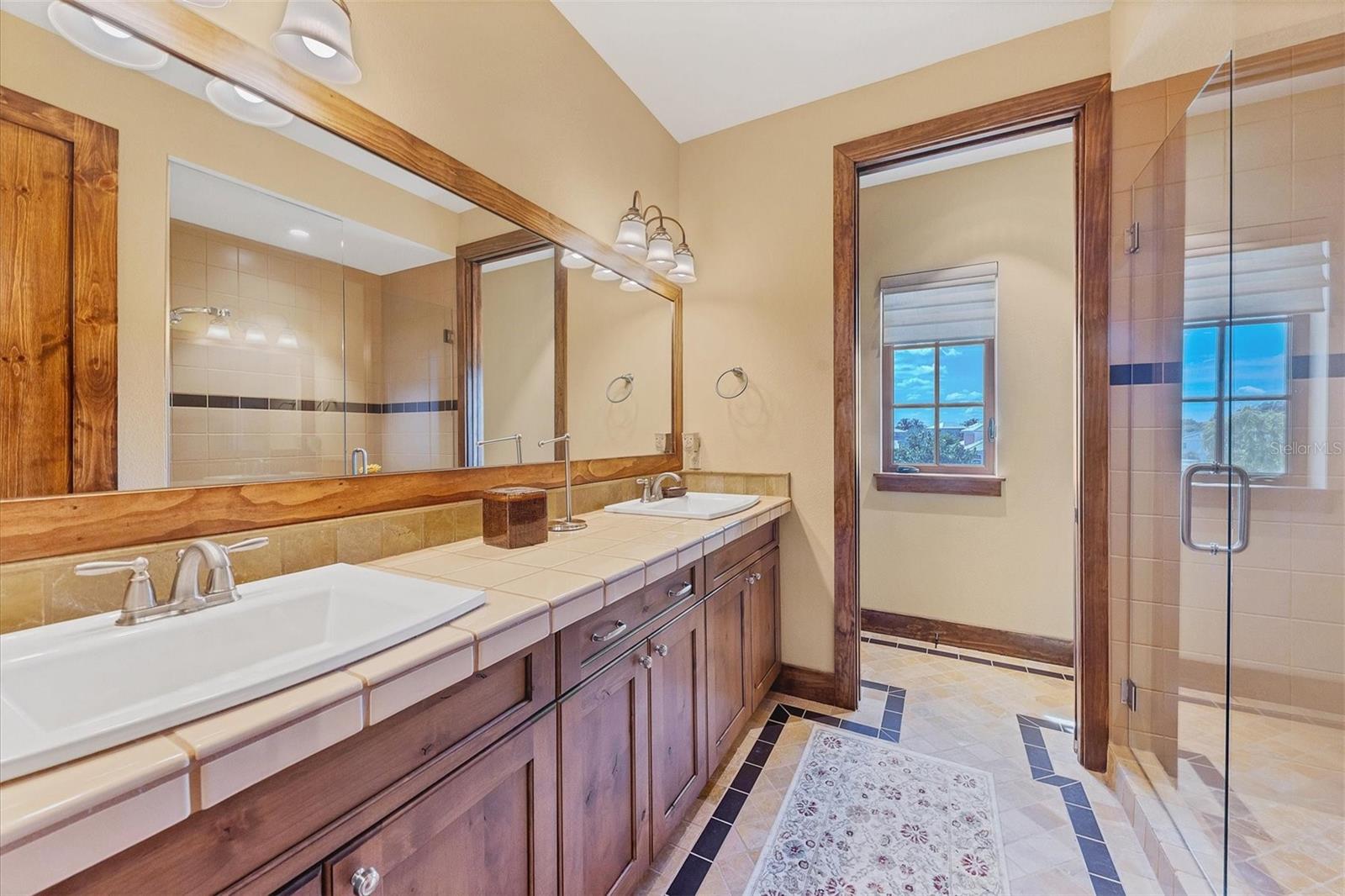 315 S SHORE DR — photo 39