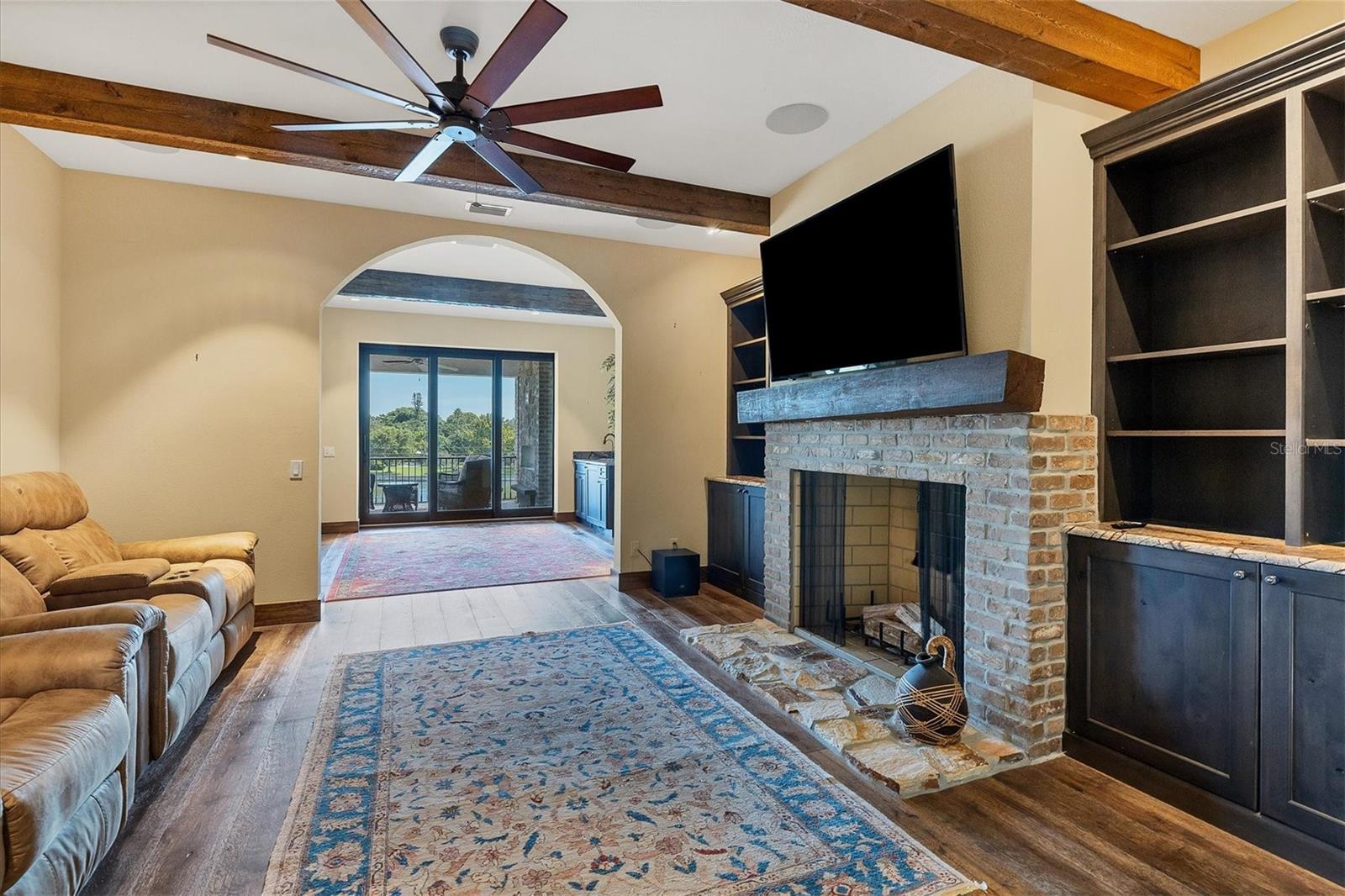 315 S SHORE DR — photo 33