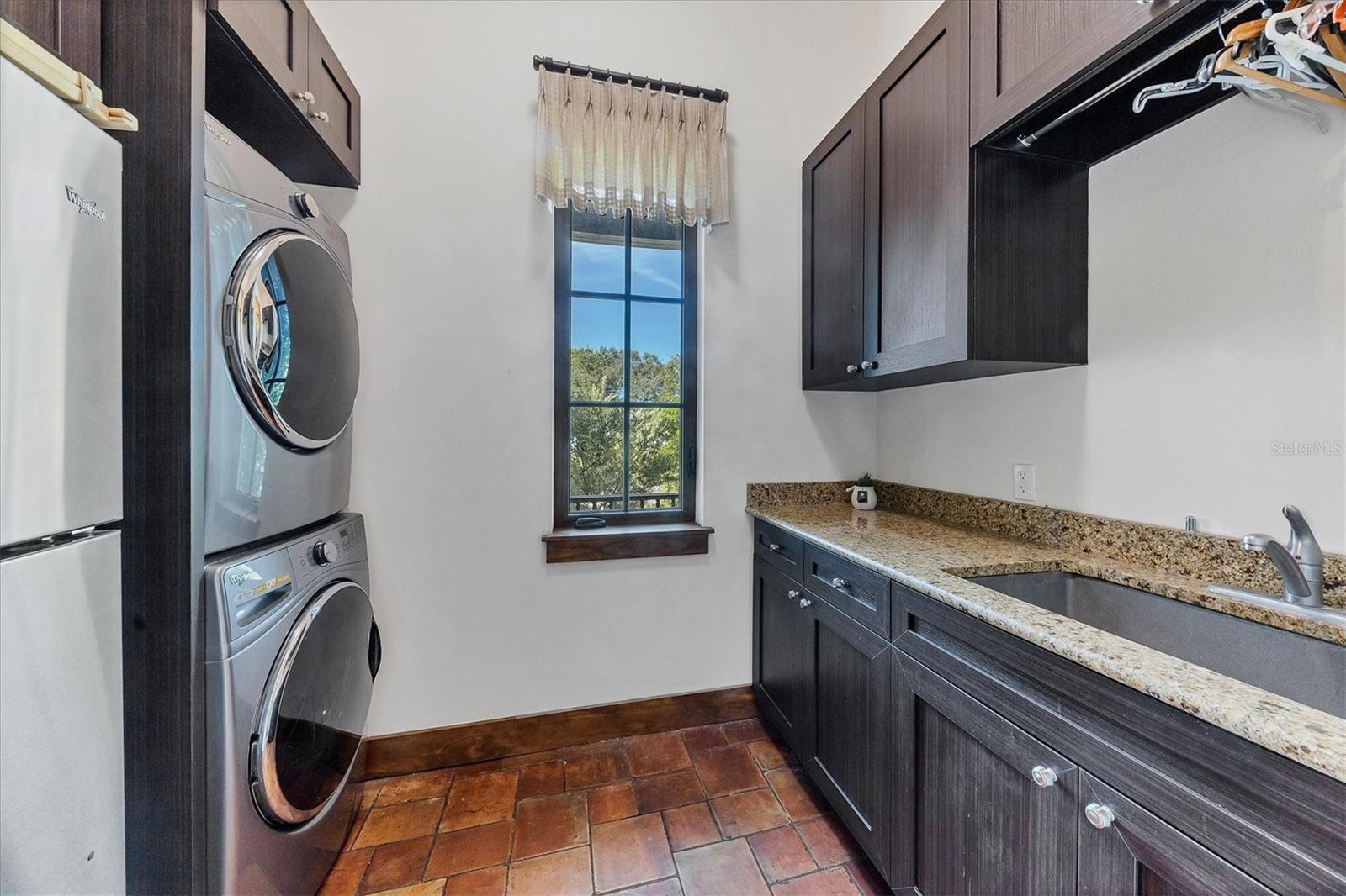 315 S SHORE DR — photo 46