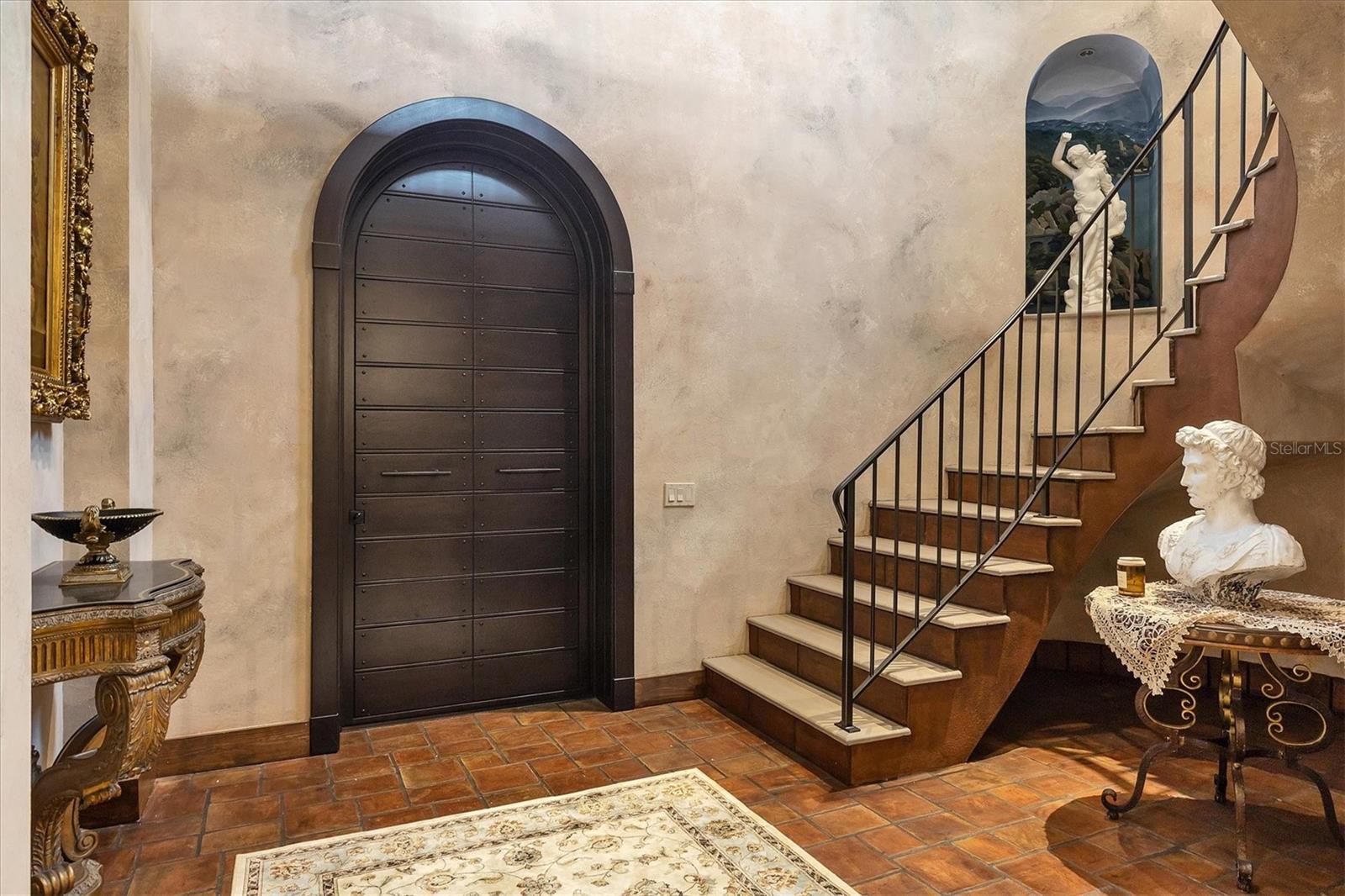 315 S SHORE DR — photo 10
